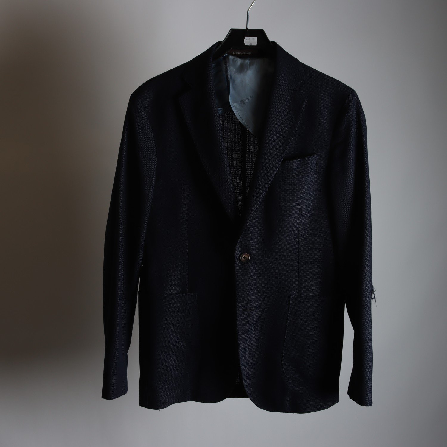 Kavaj, Oscar Jacobson, blå, 100% ull, stl. 46.