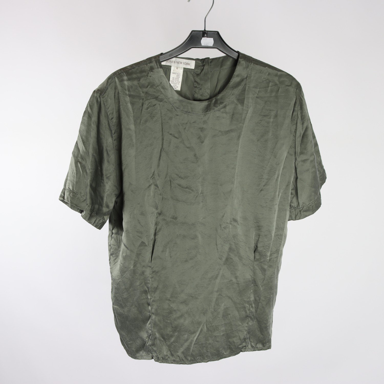 Blus, Jones New York, grön, 100% silke, stl. 34/36.