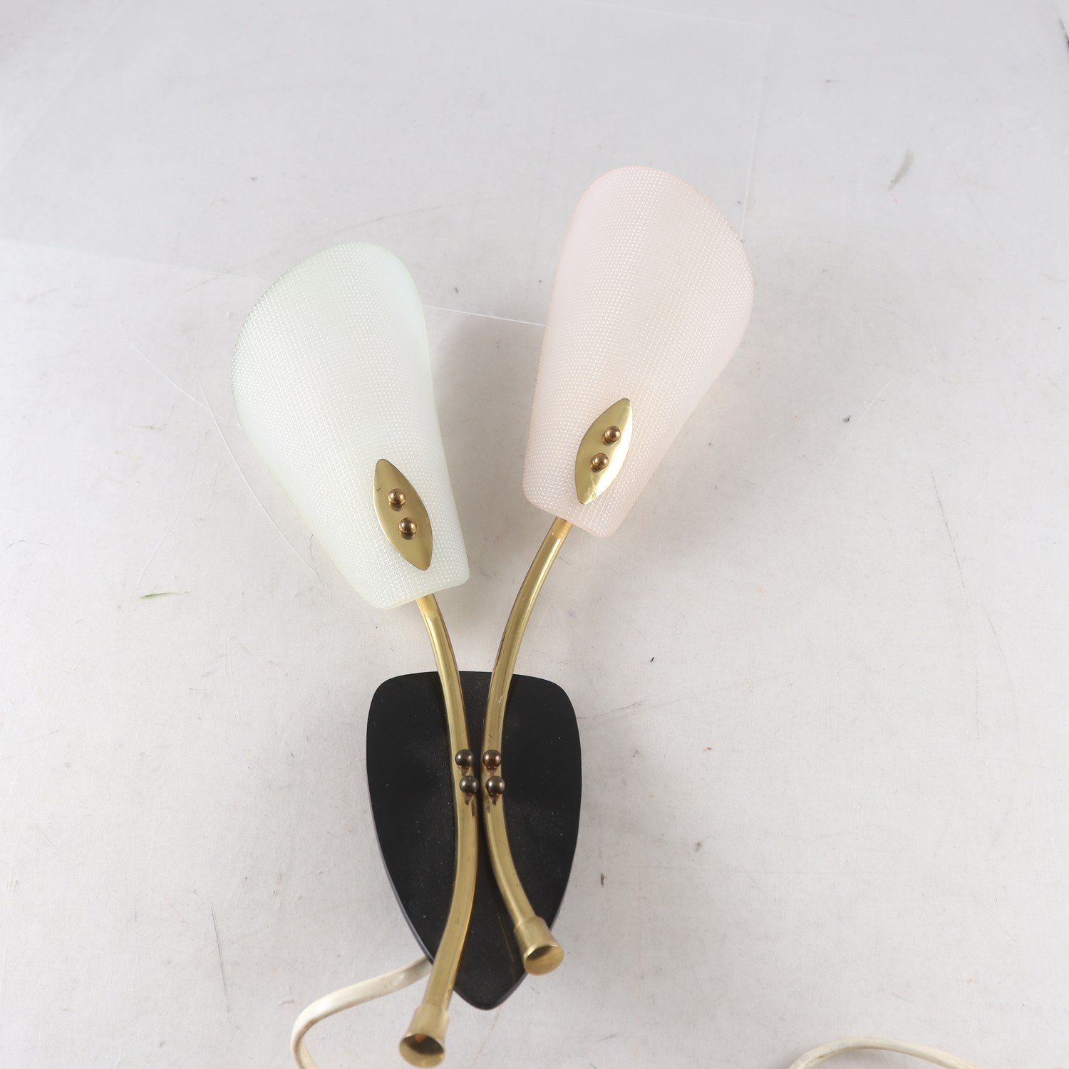 Vägglampa, 1970-Tal. Samfraktas ej.