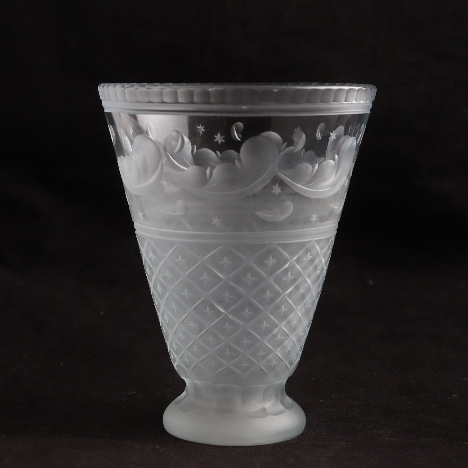 Vas, Simon Gate, Orrefors, signerad, 1920/30-tal. Samfraktas ej.