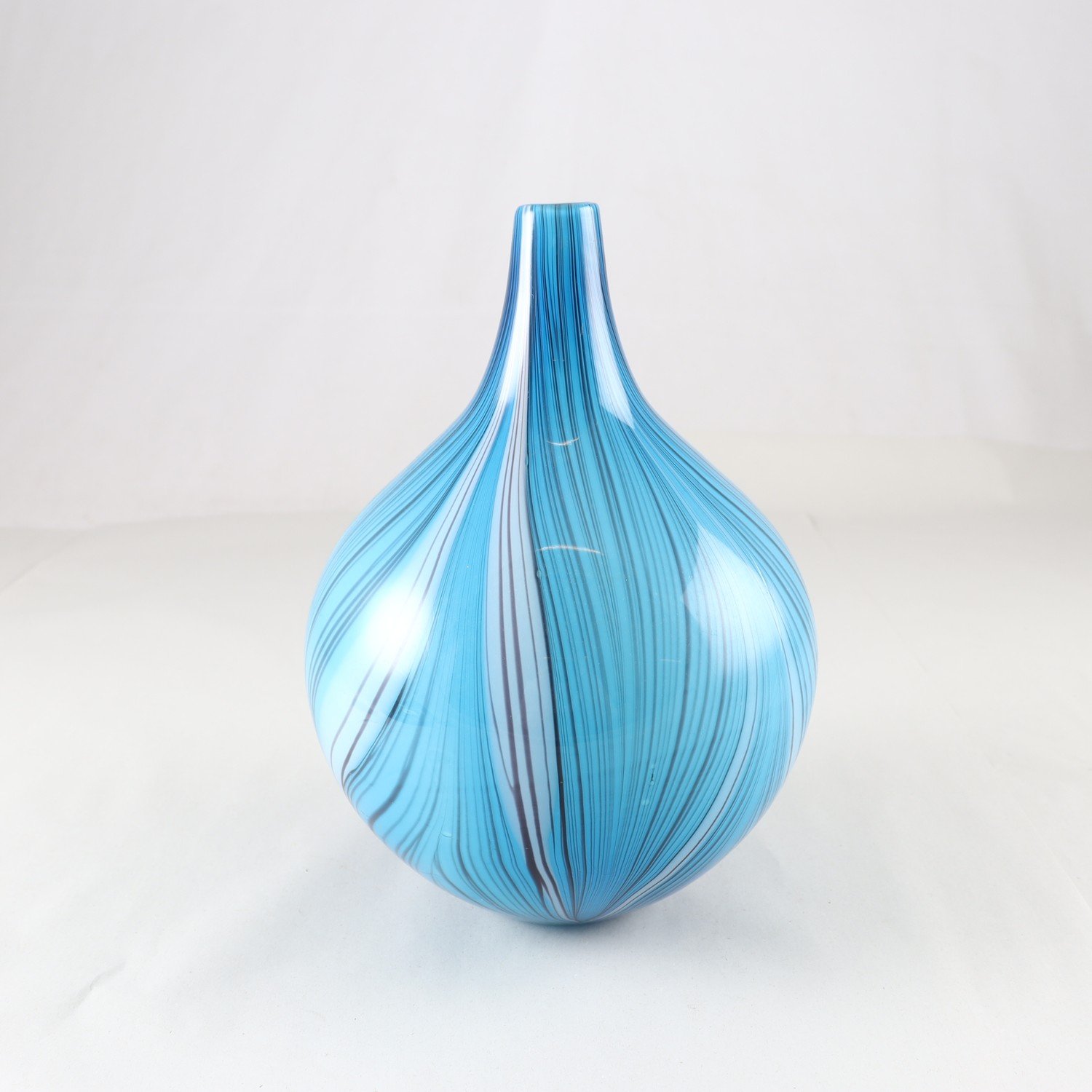 Vas, glas, Murano, Italien. Samfraktas ej