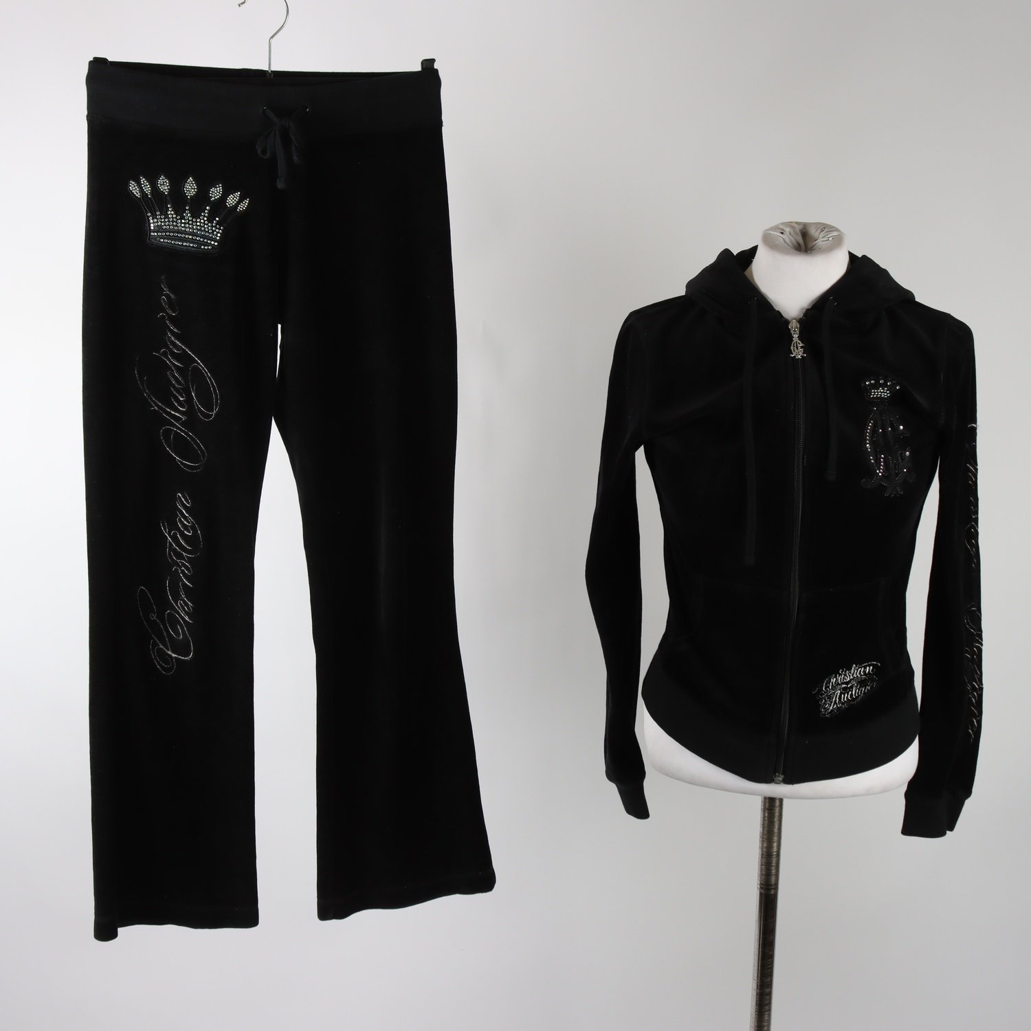Mjukisset, Christian Audigier, svart, stl. tröja S, byxor XS