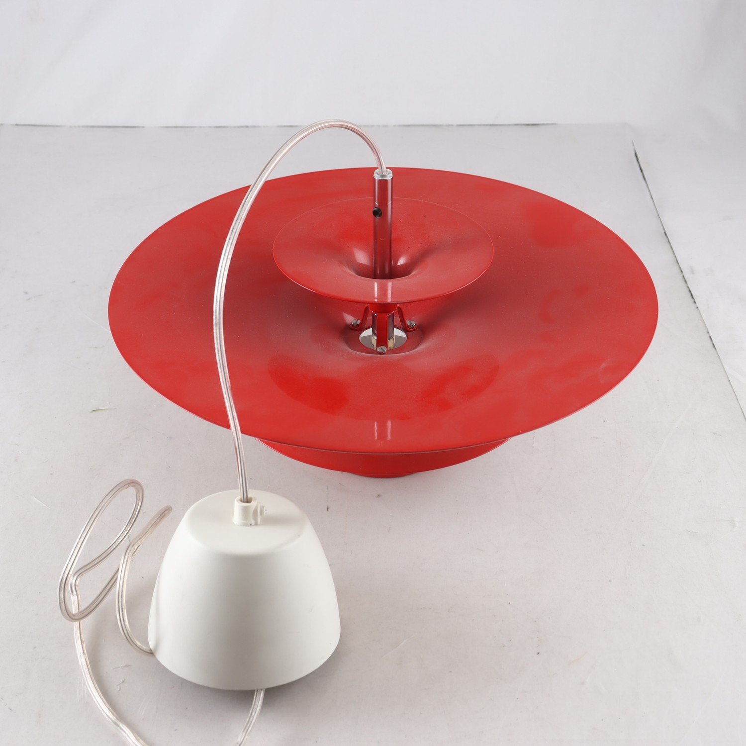 Taklampa, Belid. Samfraktas ej.