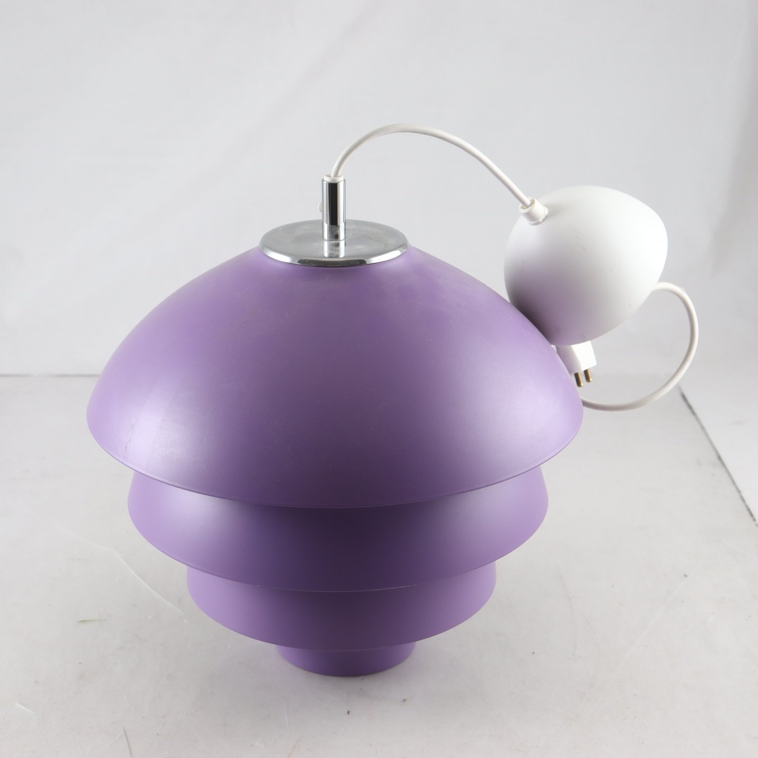 Taklampa, Belid. Samfraktas ej.