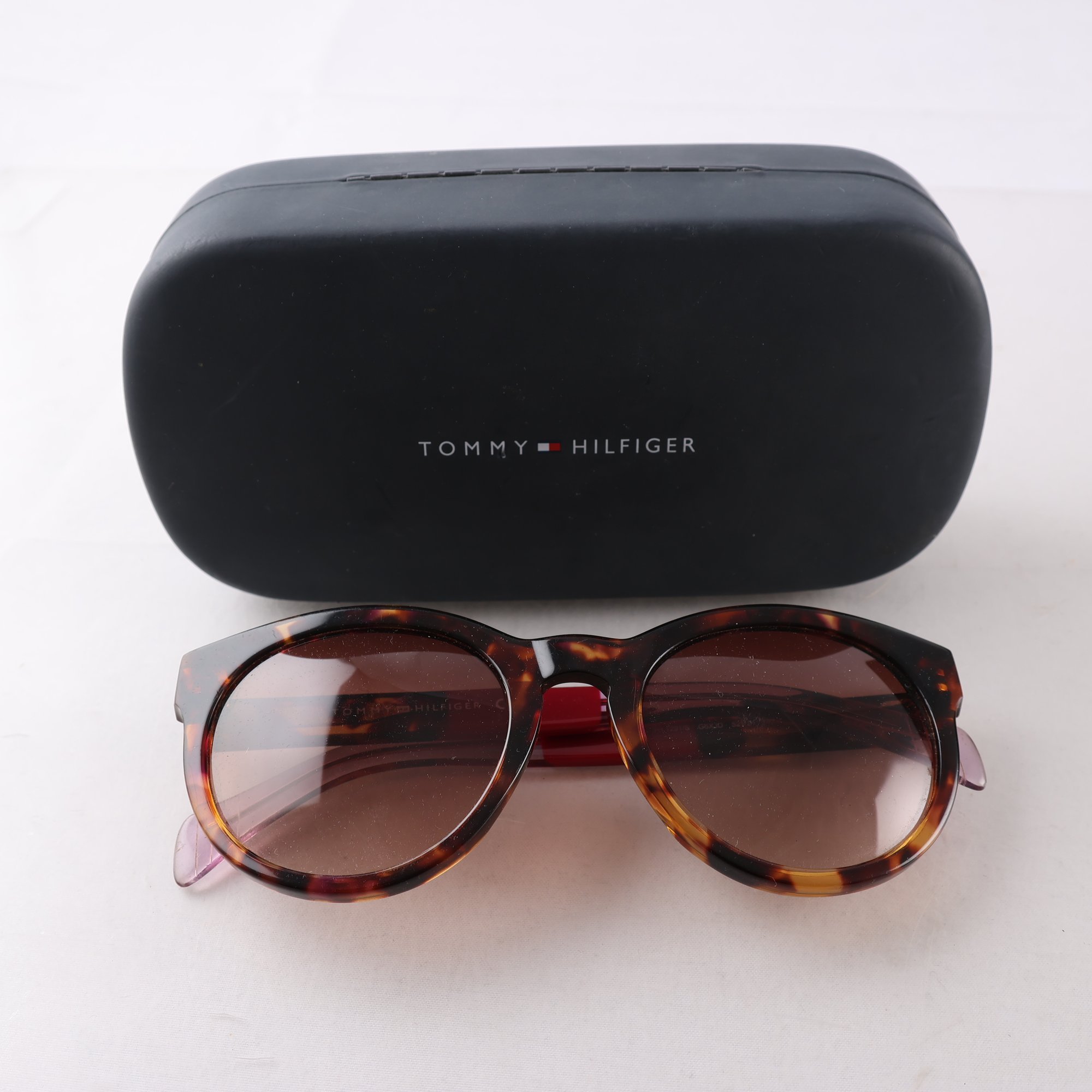 Solglasögon, acetat, Tommy Hilfiger, rosa multi