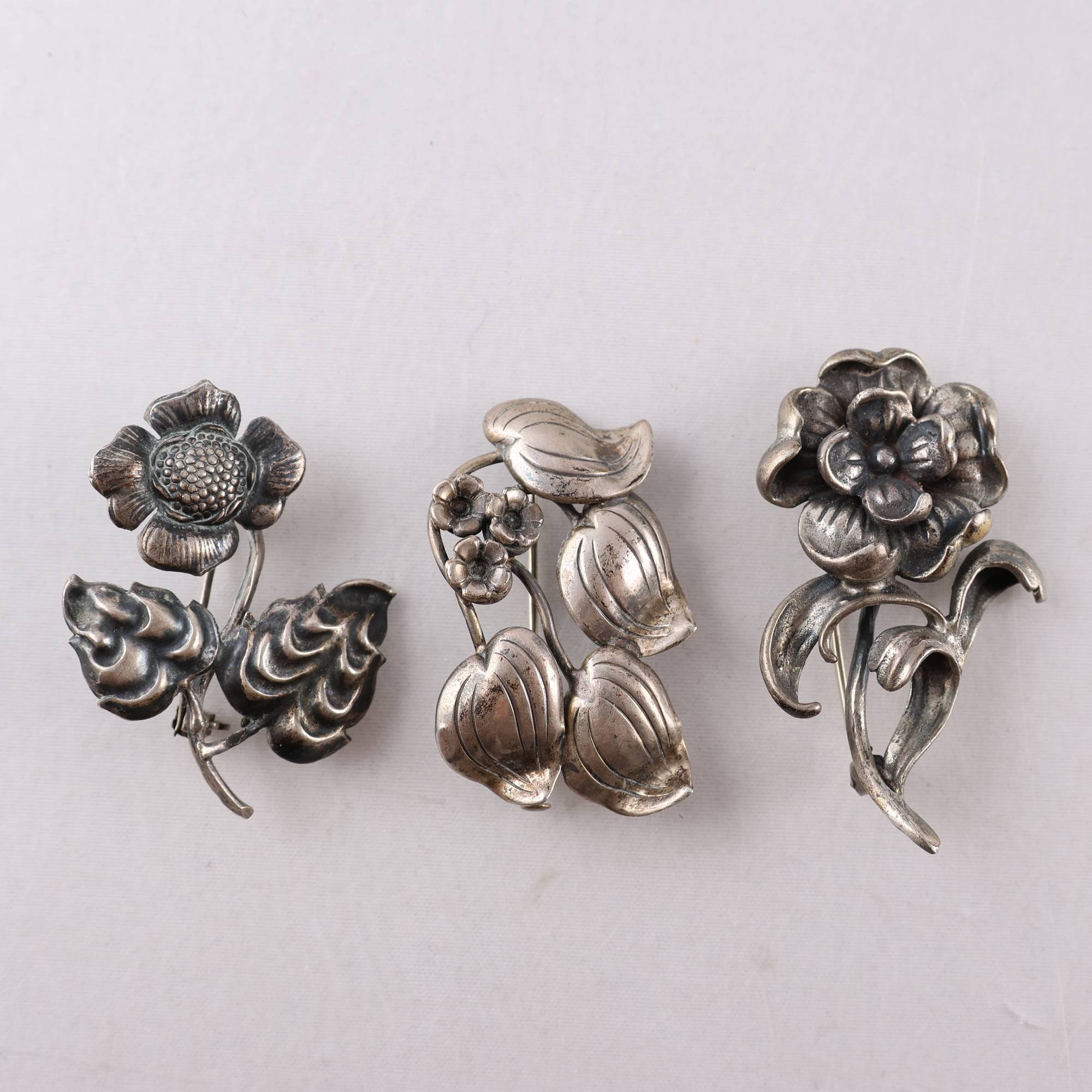 Broscher, silver, löv, blad, 1950-tal, vintage, vikt: 22.8g