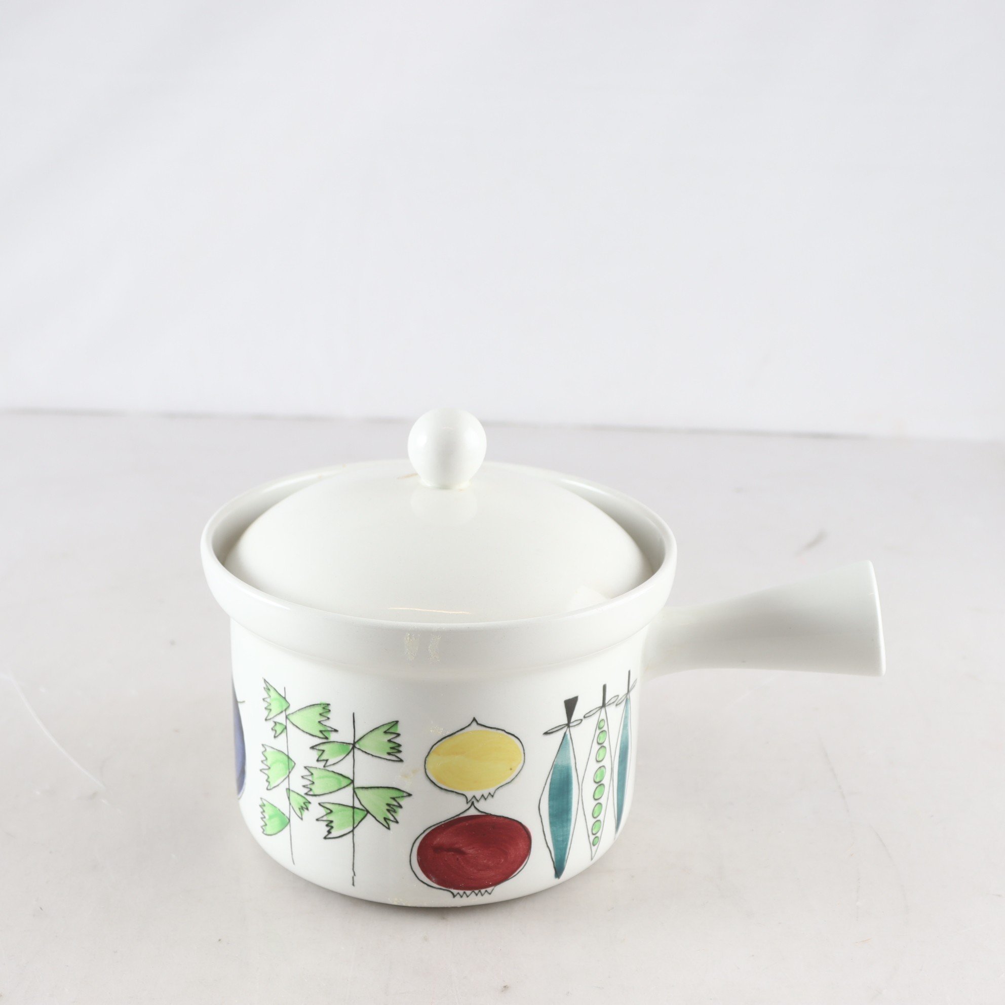 Karott med lock, Picknick, Marianne Westman, Rörstrand. Samfraktas ej.