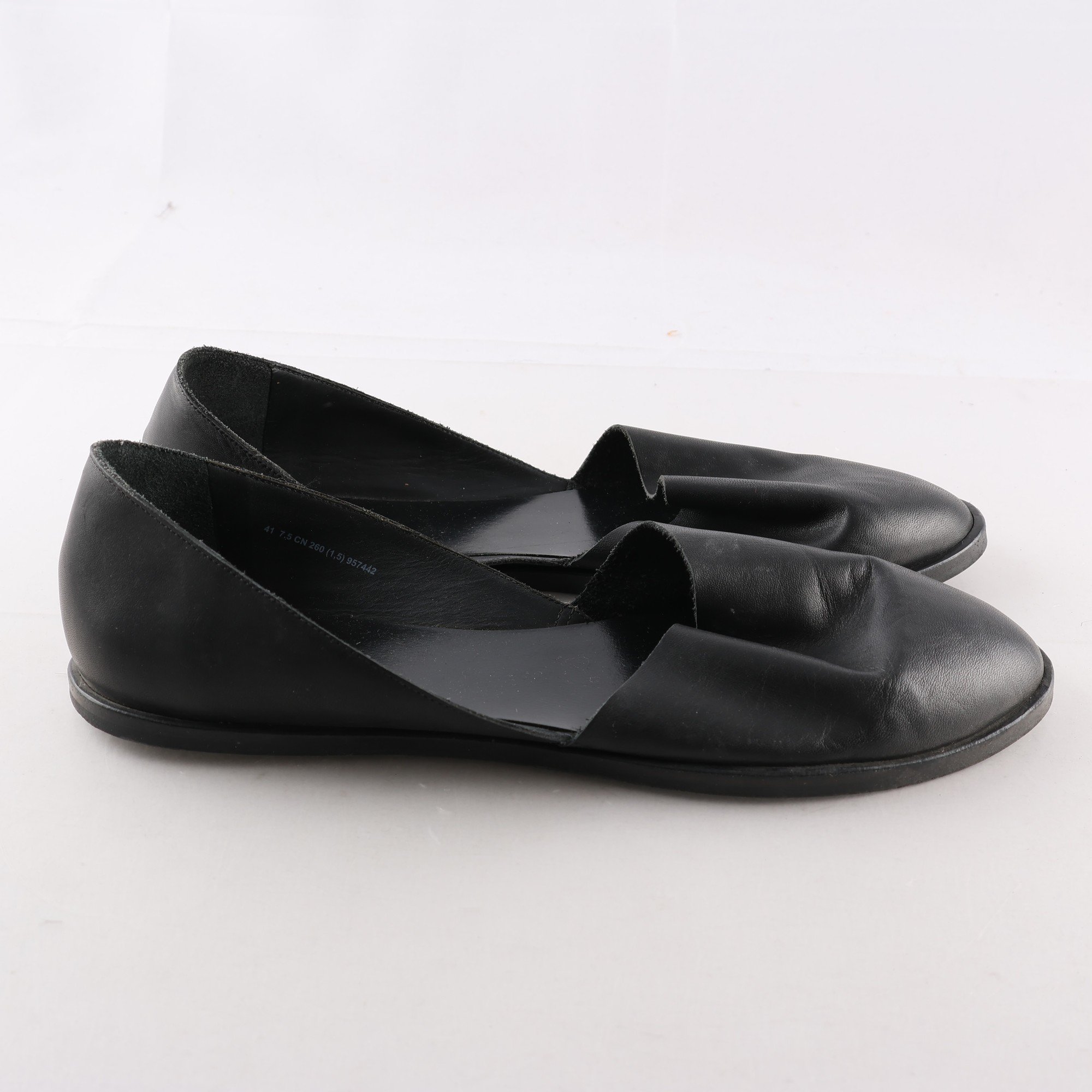 Ballerinasko, Cos, läder, stl. 41