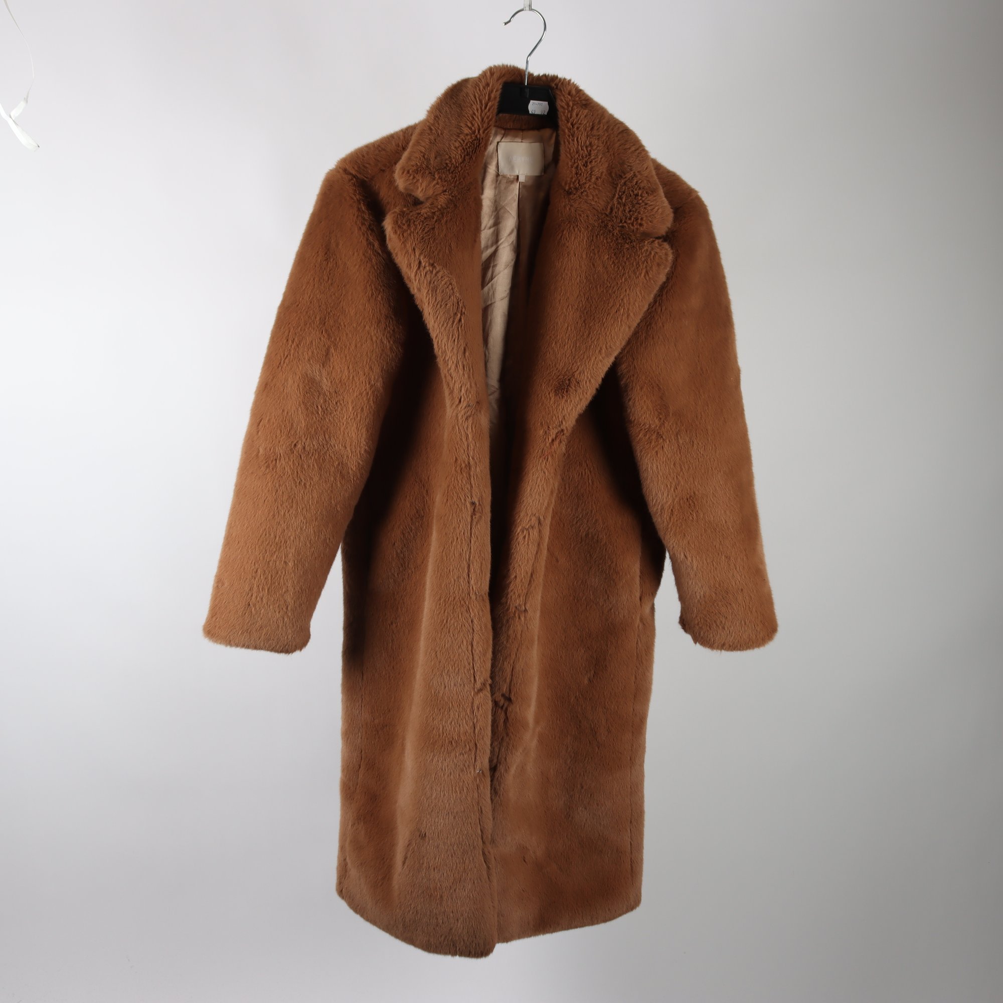 Kappa i pälsimitation, Aéryne, stl. M