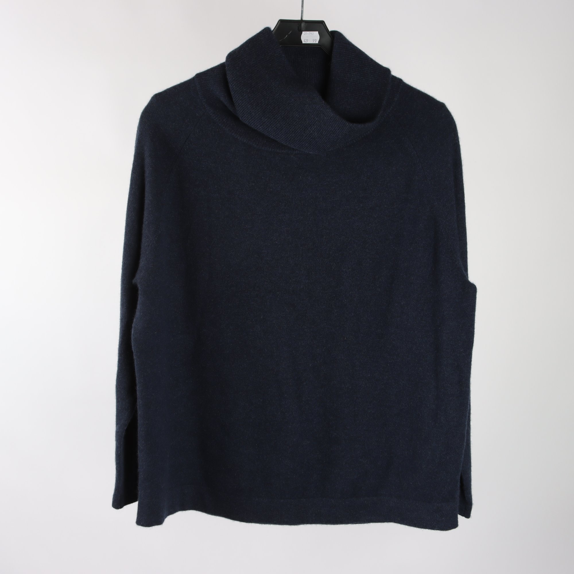 Stickad tröja, Soft Goat, 100% kashmir, stl. L