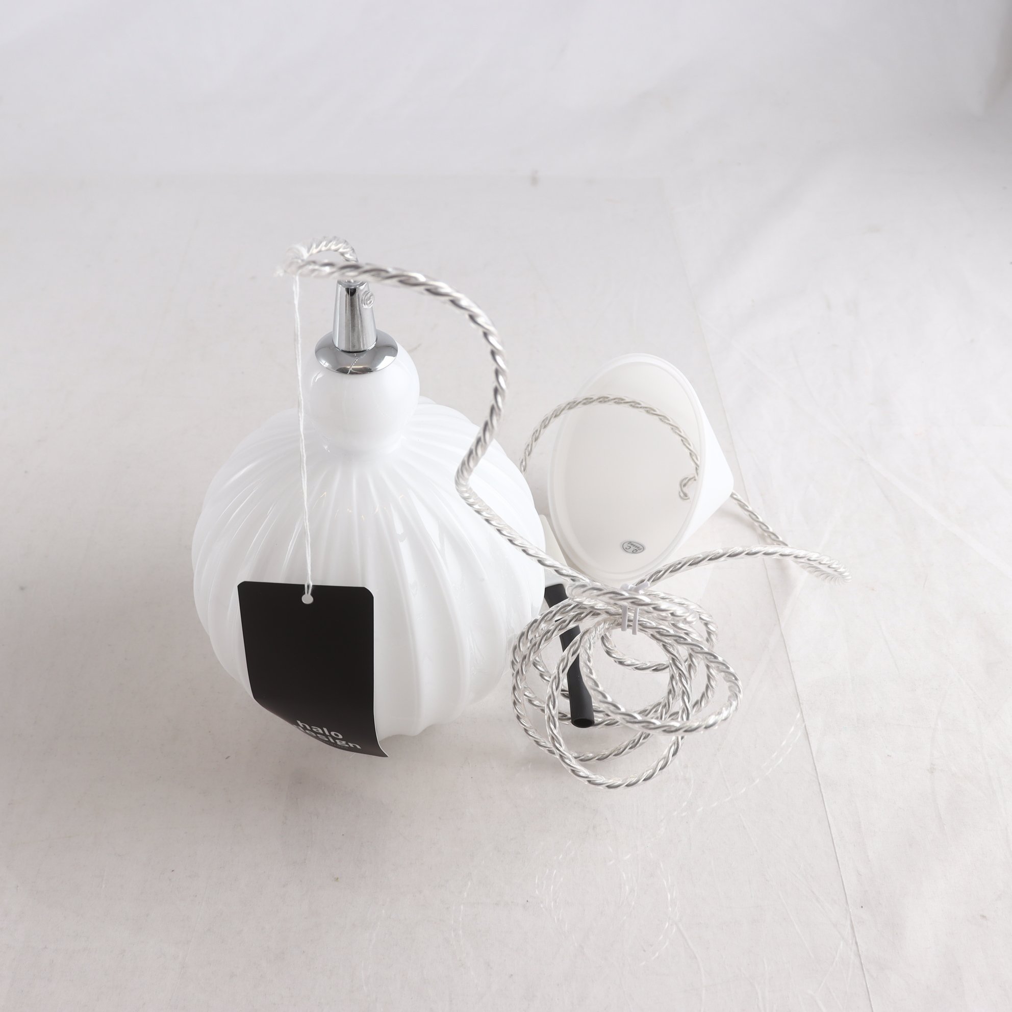 Lampa, Halo design copenhagen. Samfraktas ej.