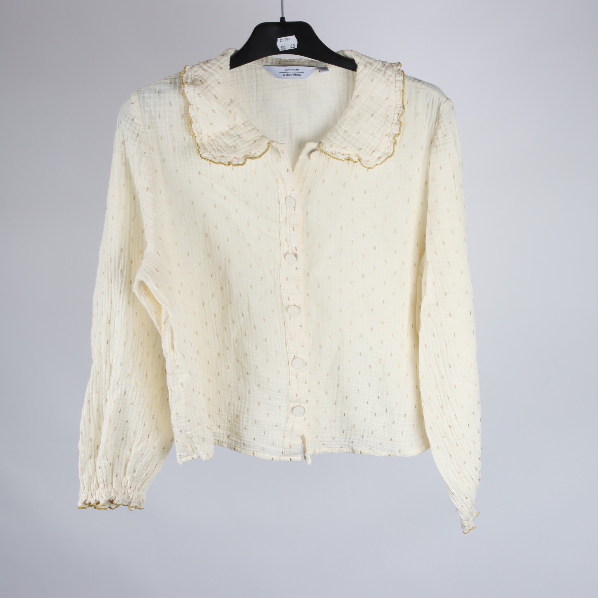 Blus, & Other Stories, stl. M