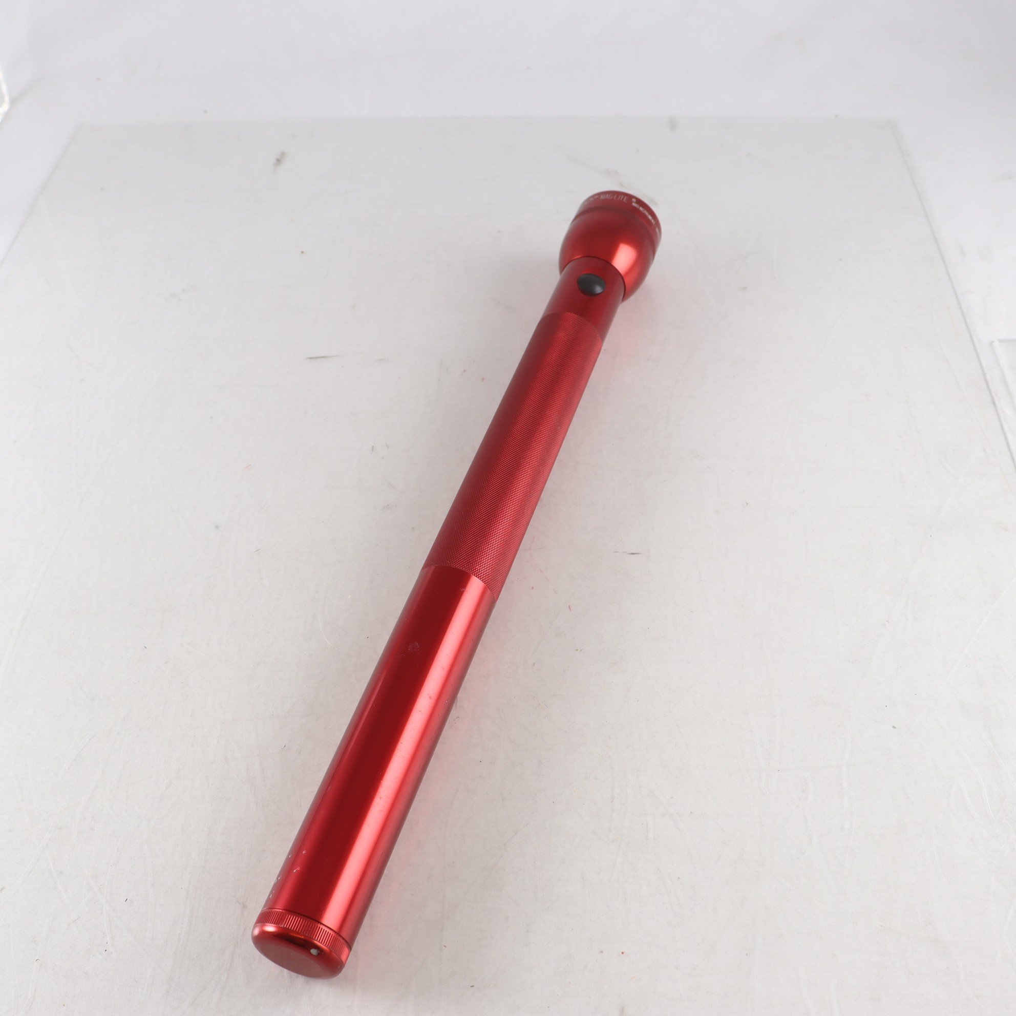 Ficklampa, Mag-Lite. Samfraktas ej.