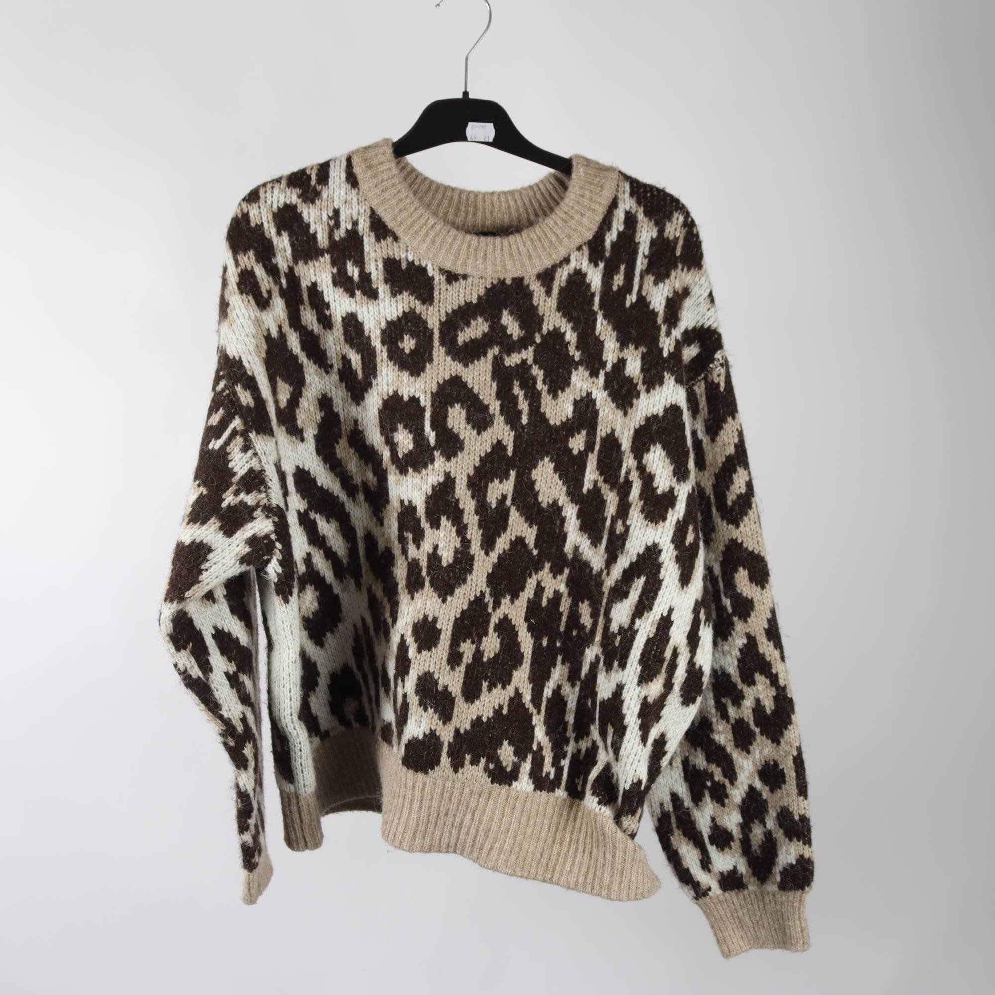 Stickad tröja, Gina Tricot, stl. XL