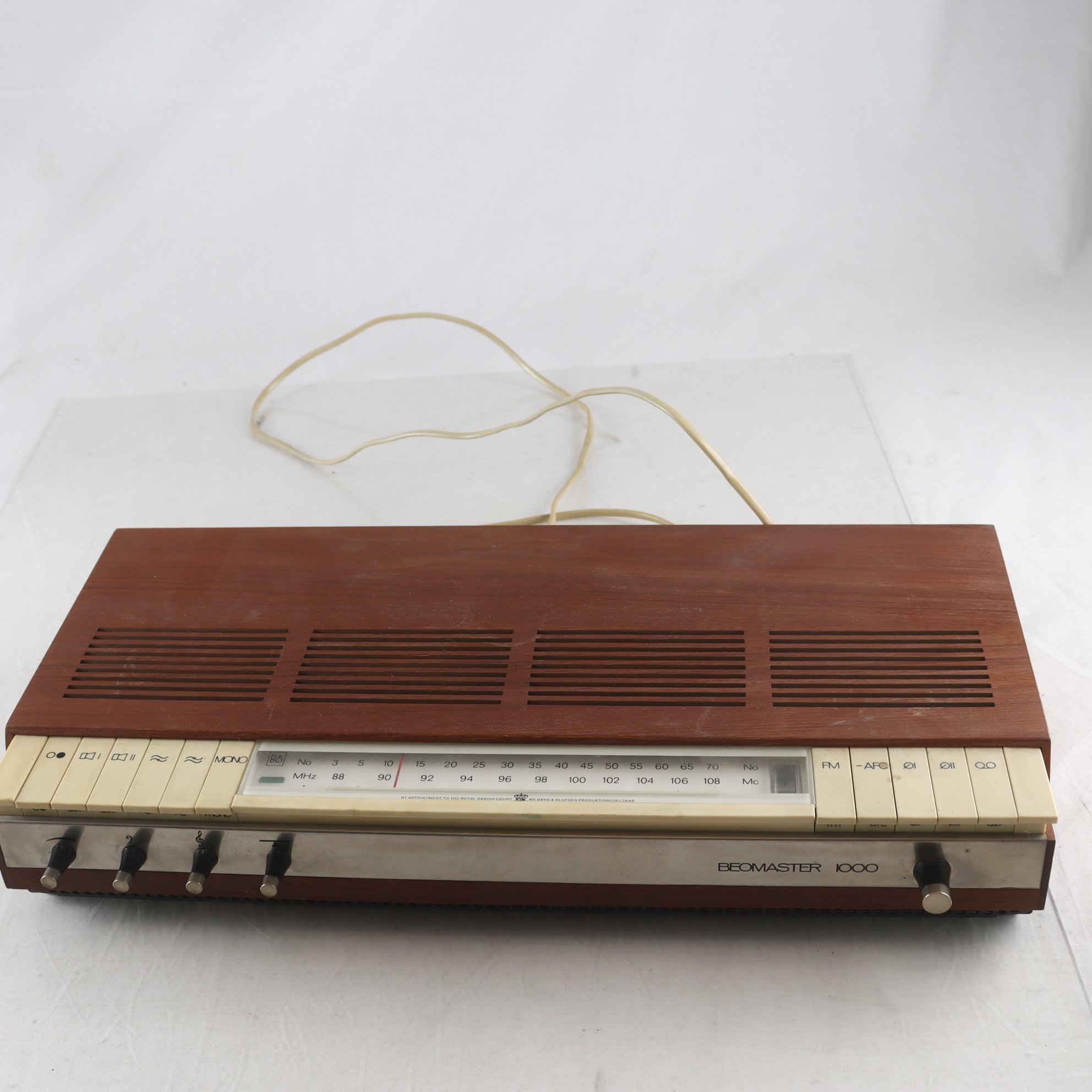 Förstärkare, Bang & Olufsen Beomaster 1000. Samfraktas ej