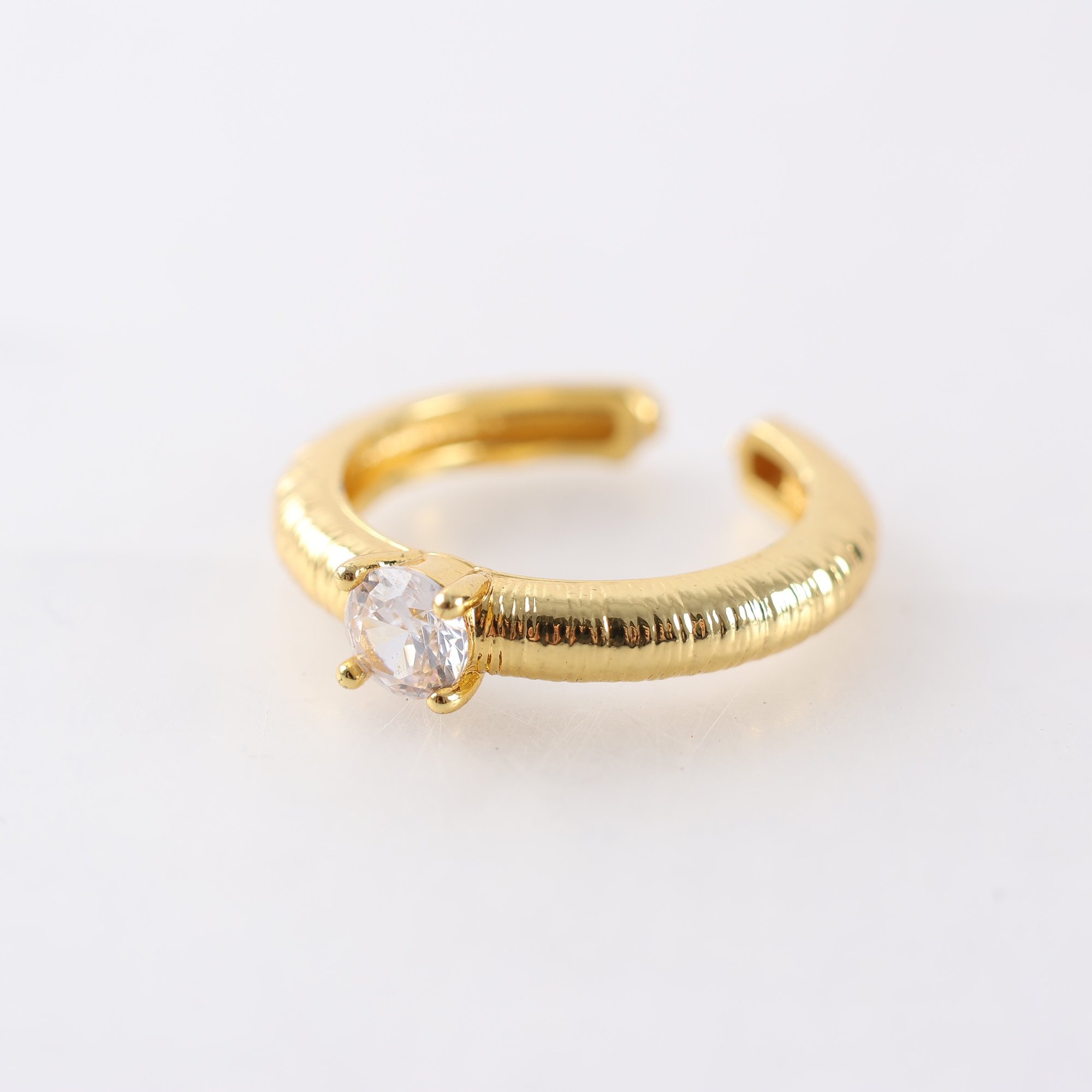 Ring, förgyllt silver, sten, brv: 3.3g