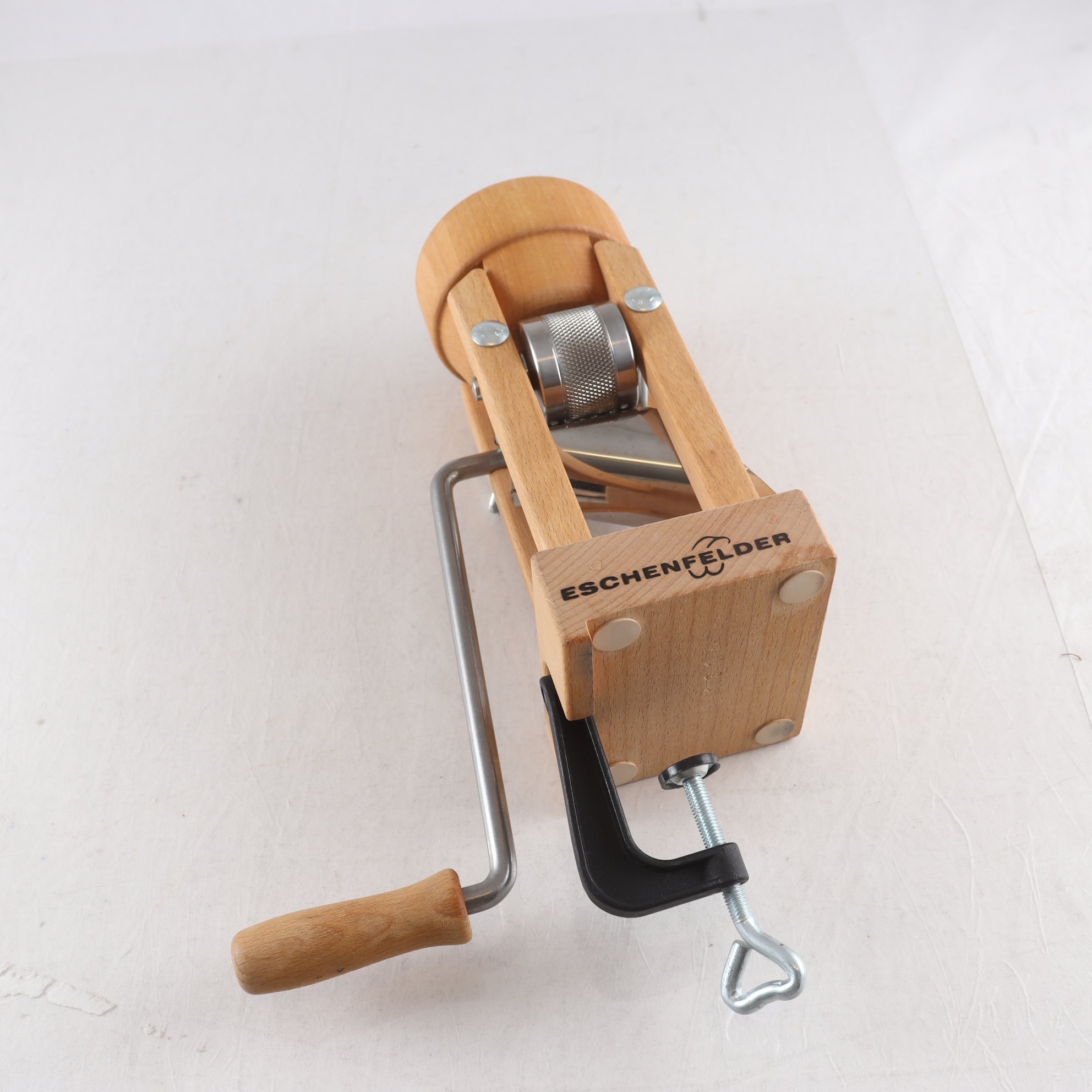 Kvarn, rostfritt stål, Eschenfelder. Samfraktas ej.