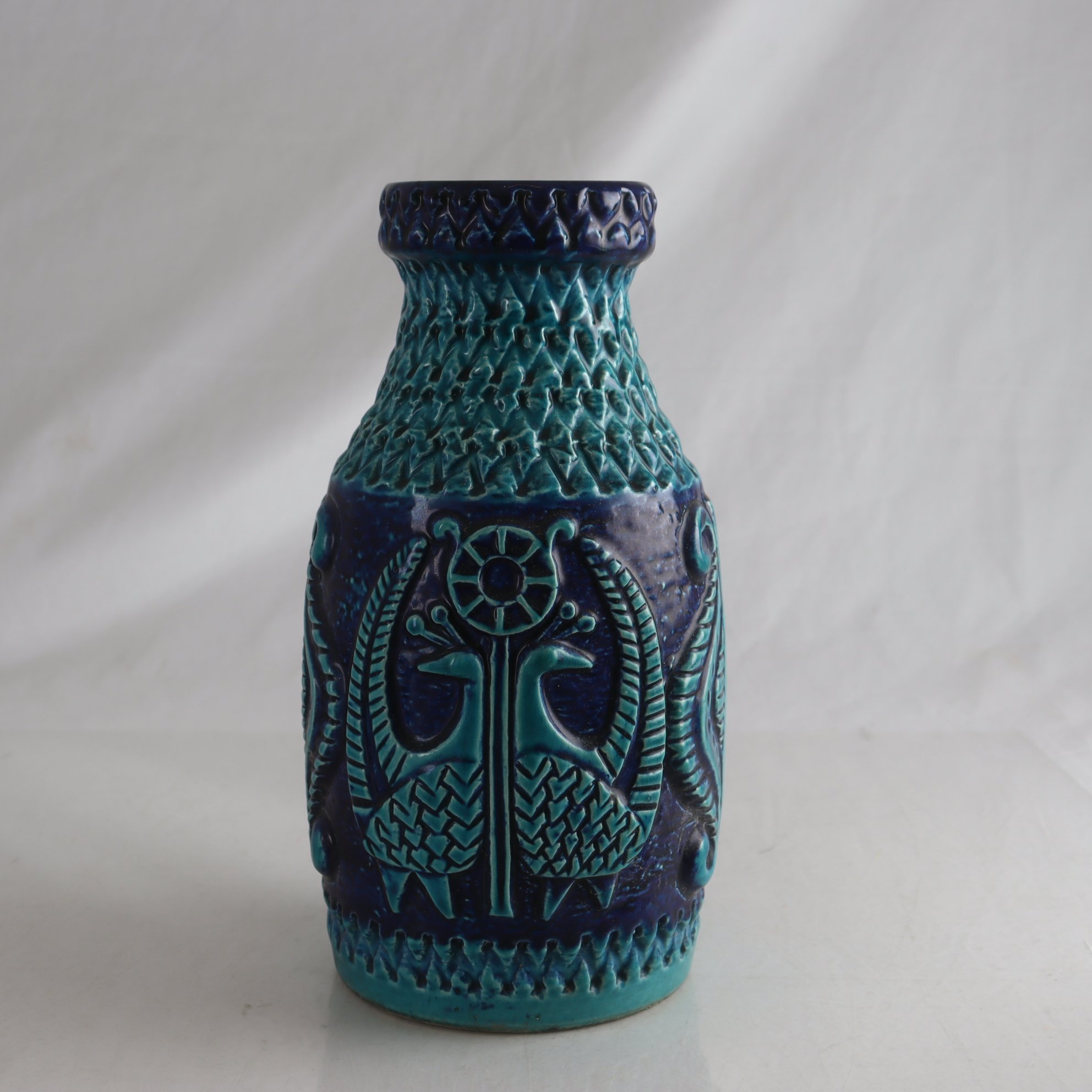 Vas, keramik, Bay, Västtyskland, 1960-1970-tal. Samfraktas ej.