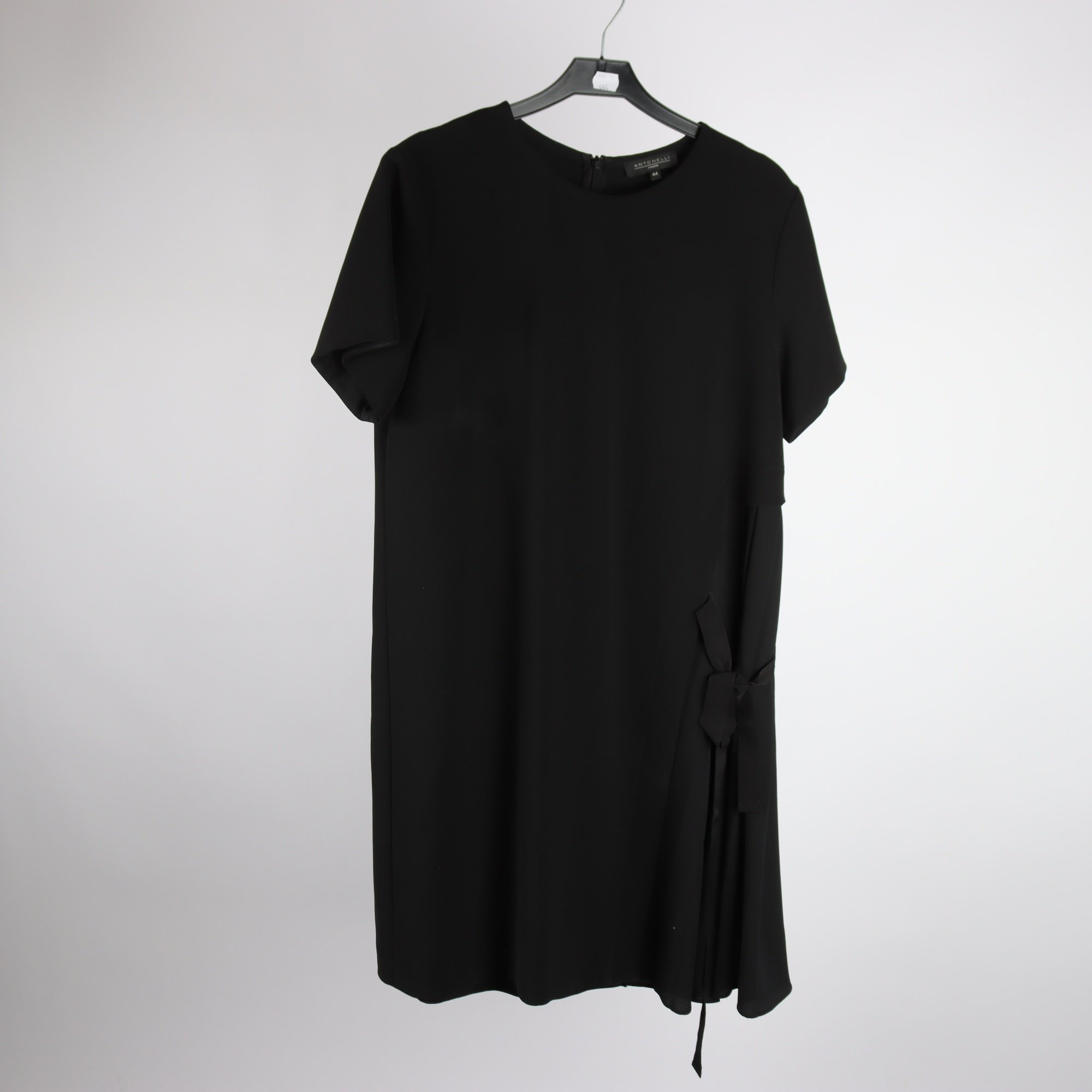 Klänning, Antonelli, svart, stl. 44.