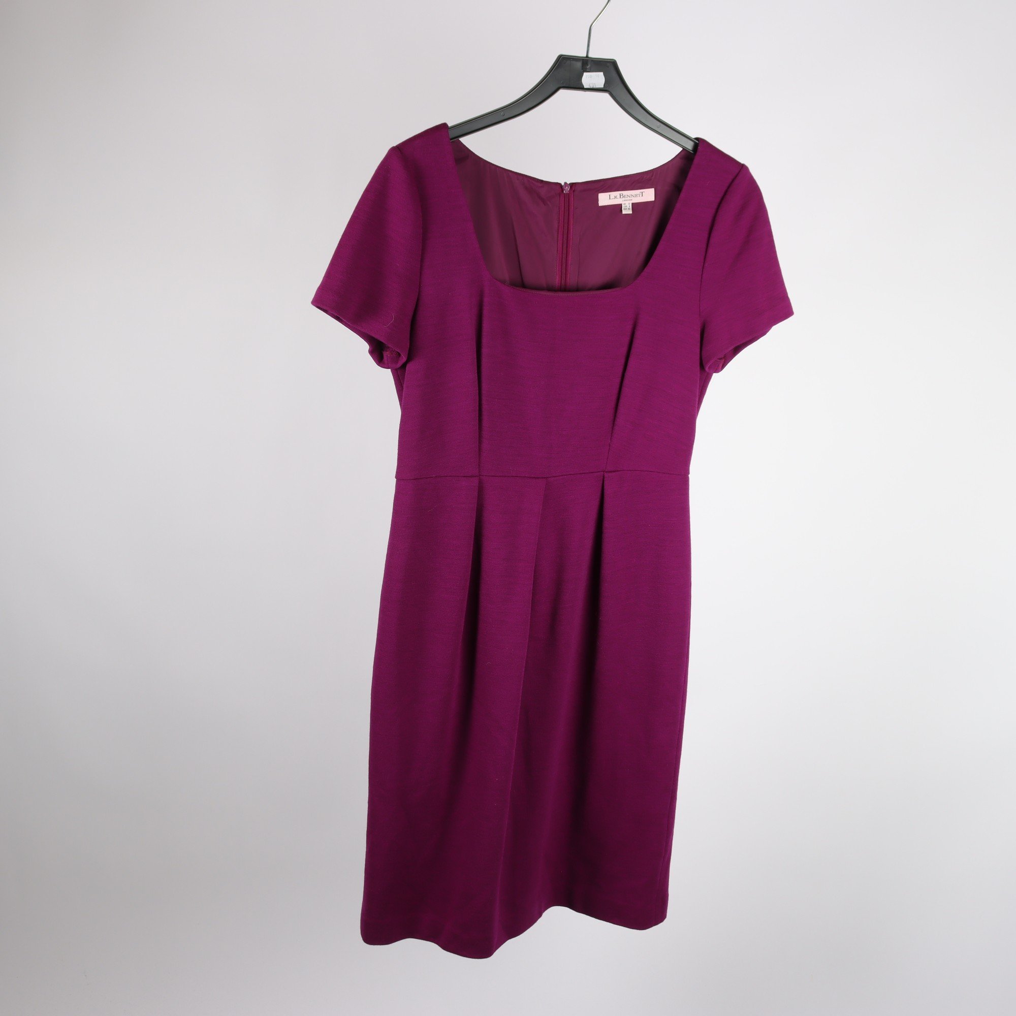 Klänning, L.K. Bennett, vinröd, ull, stl. 40.
