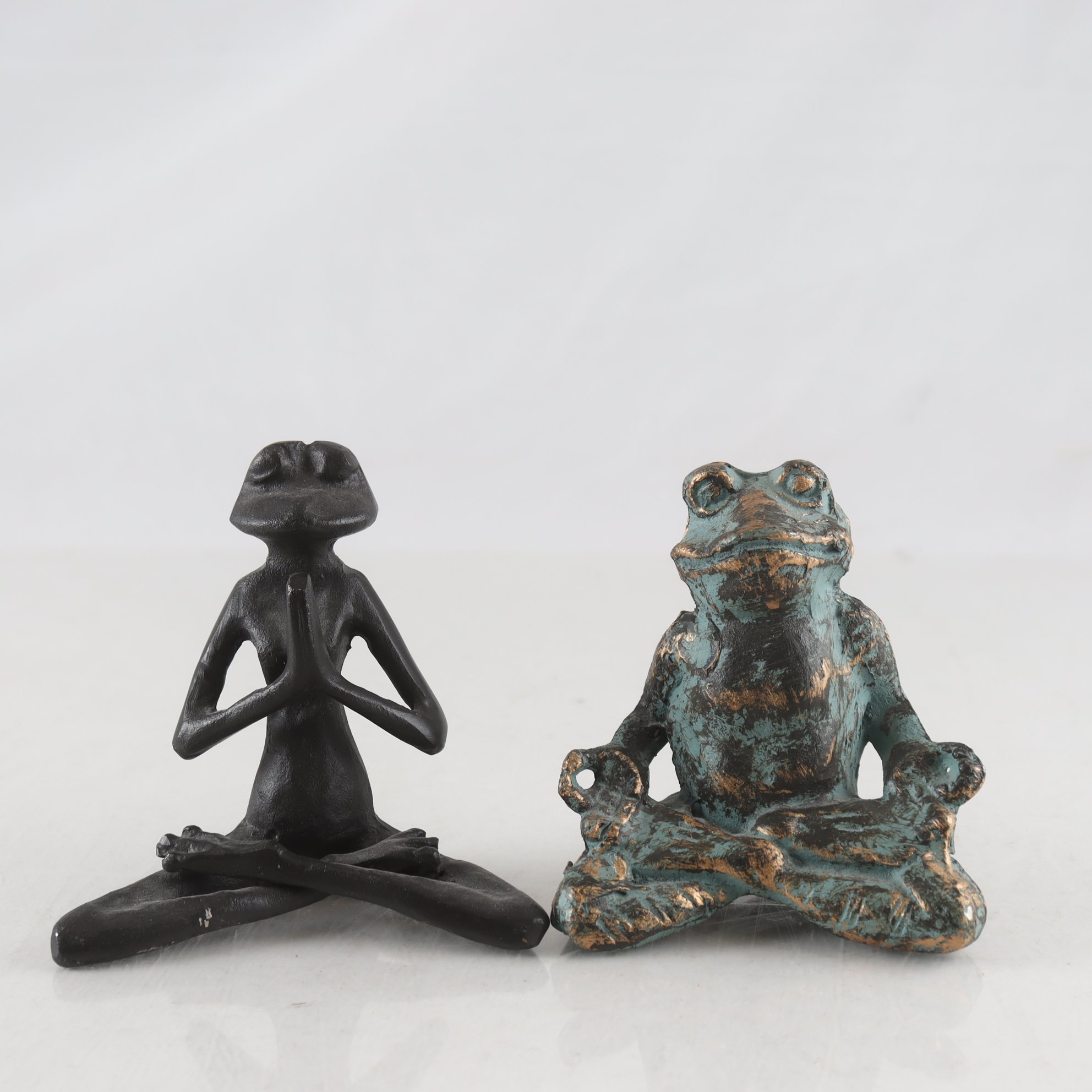Figuringer, yogagrodor, gjuten metall, 2 st