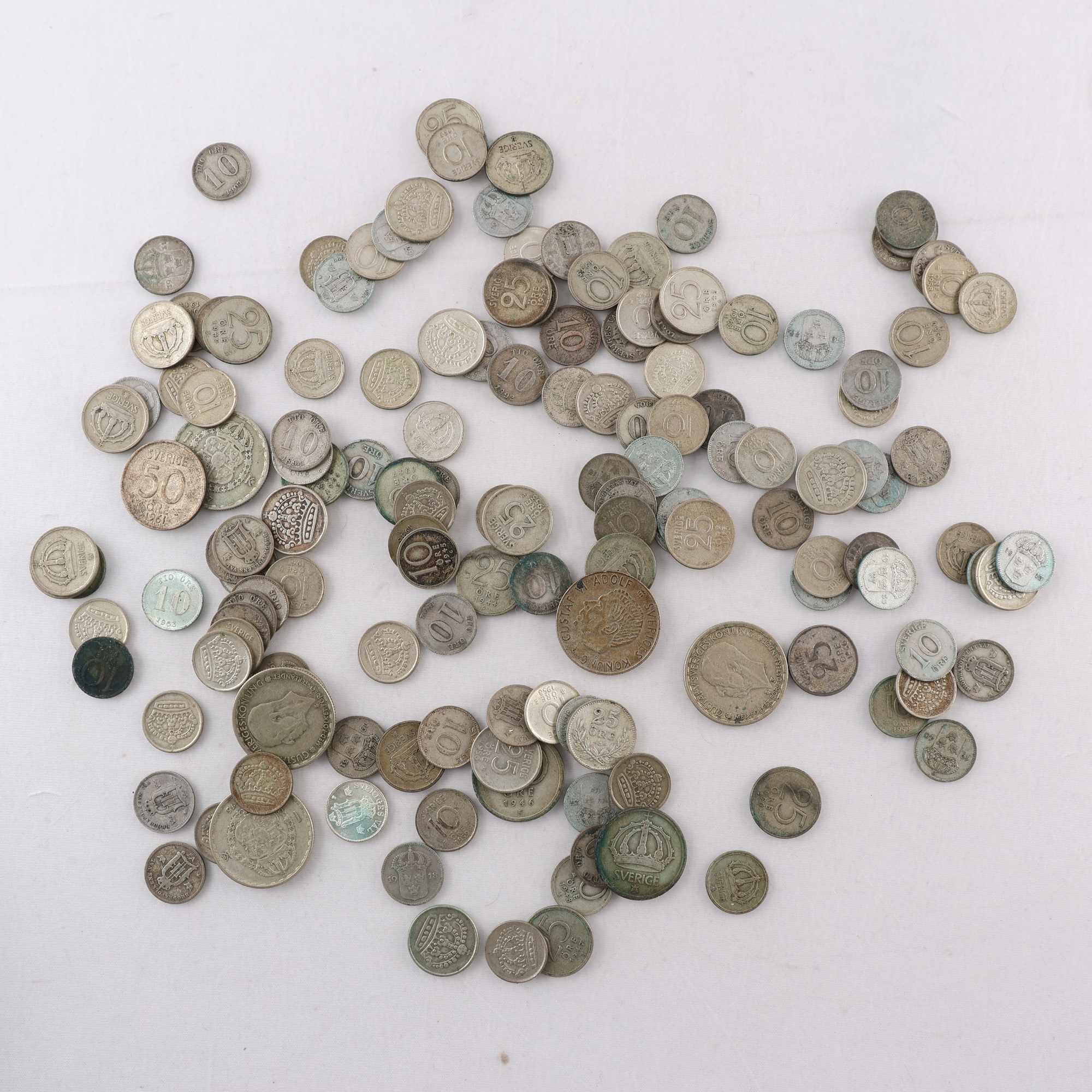 Samling med svenska silvermynt, blandade valörer, 40%