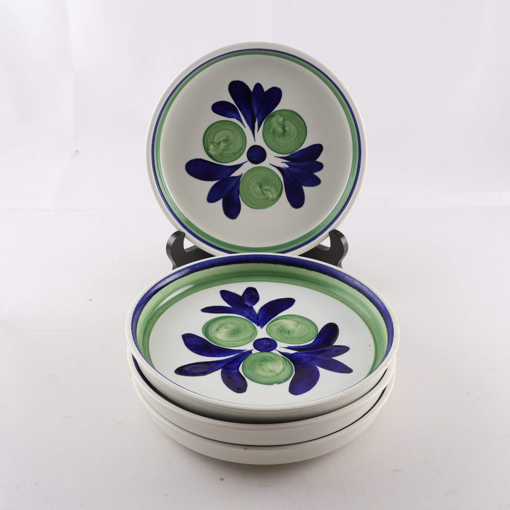 Tallrikar, Rörstrand, ’Bella’, Marianne Westman, 4 st. Samfraktas ej.