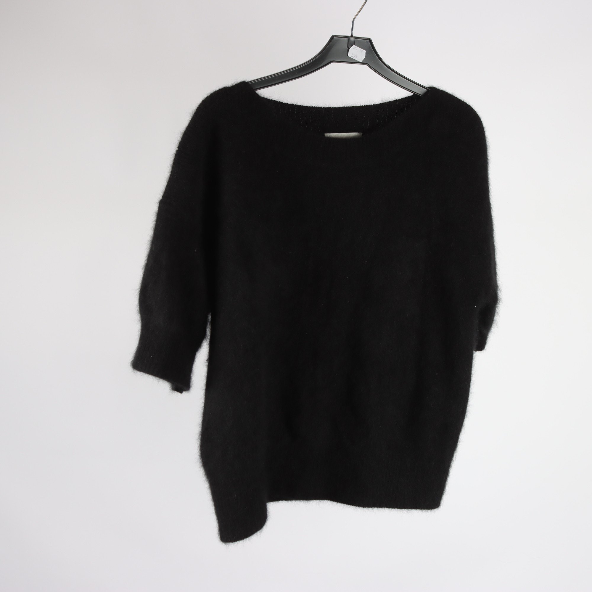 Tröja, Six Ames, svart, 100% vaskebjørn hår, stl. S.