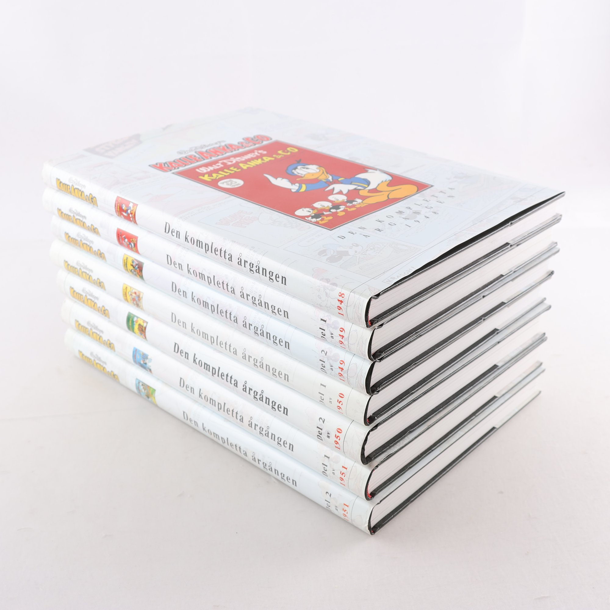 Kalle Anka & Co, inbundna årgångar 1948-1951, 7 volymer. Samfraktas ej.