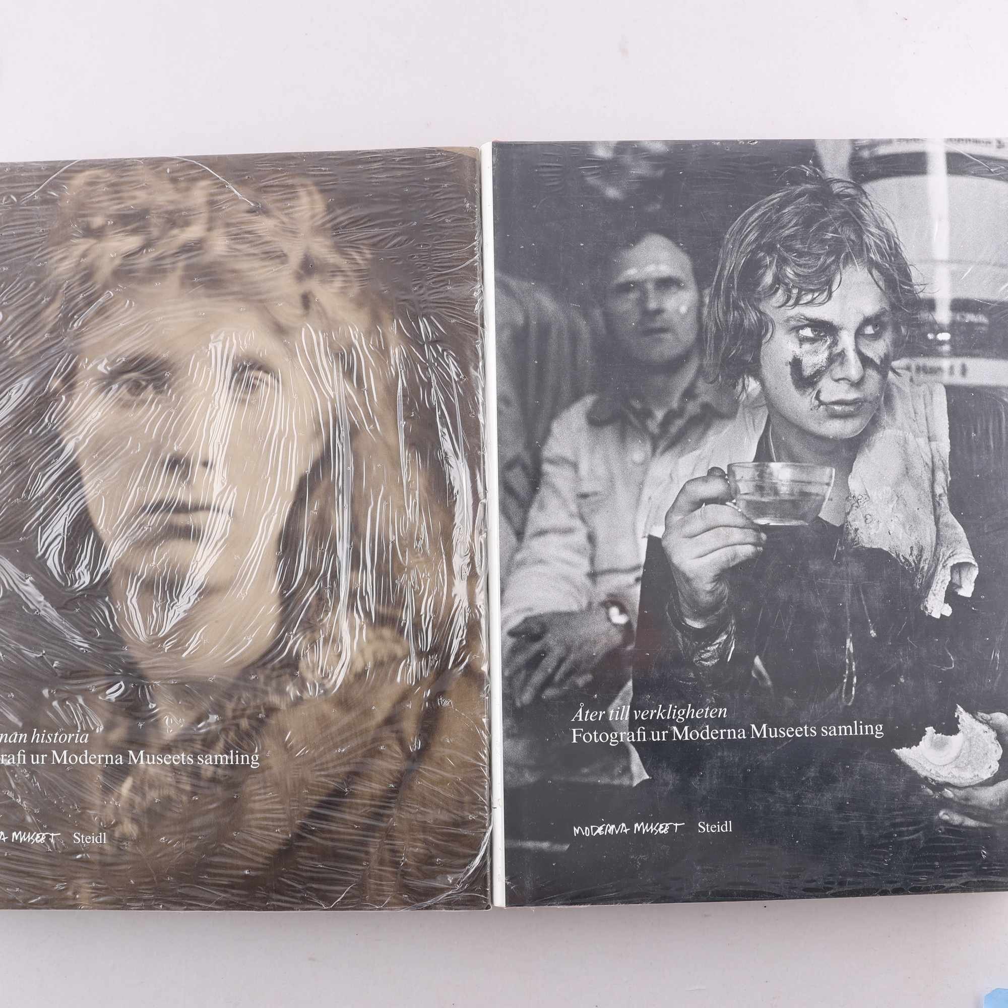 Bokpaket, Fotografi ur Moderna Museets samling, 2 volymer. Samfraktas ej.