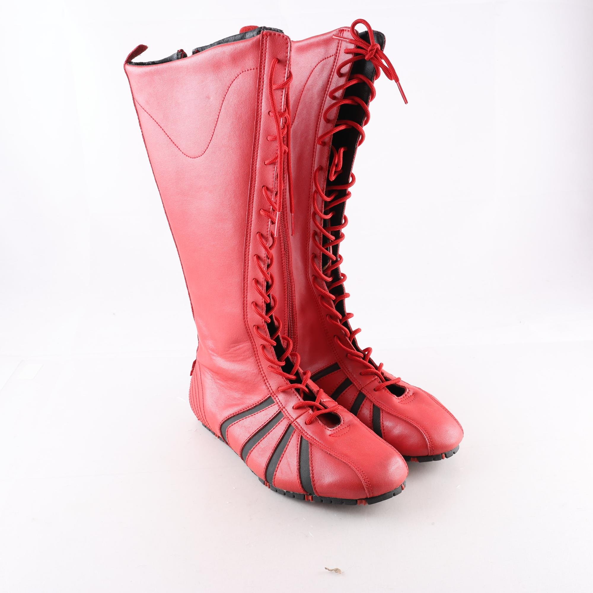 Stövlar, Levis, röd, skinn, stl. 37.