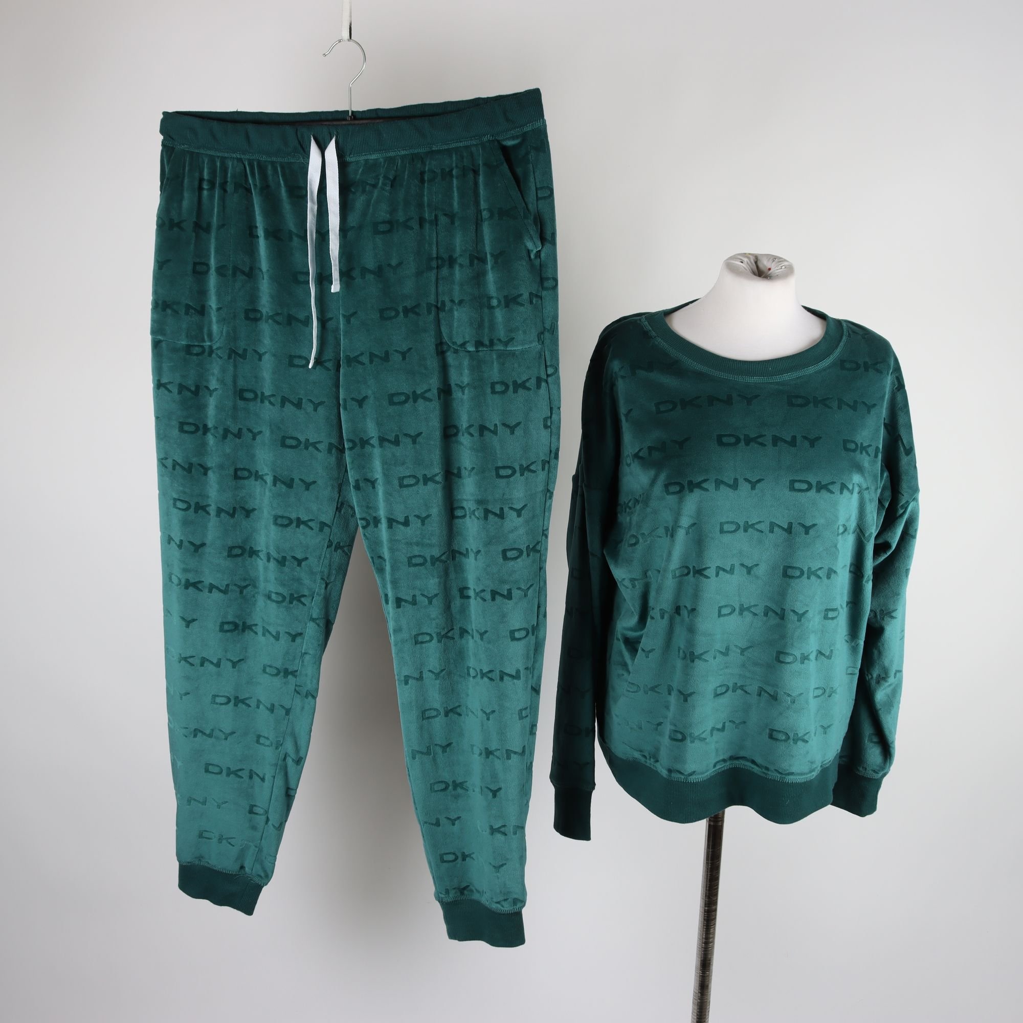 Mysdress, DKNY, grön, stl. L