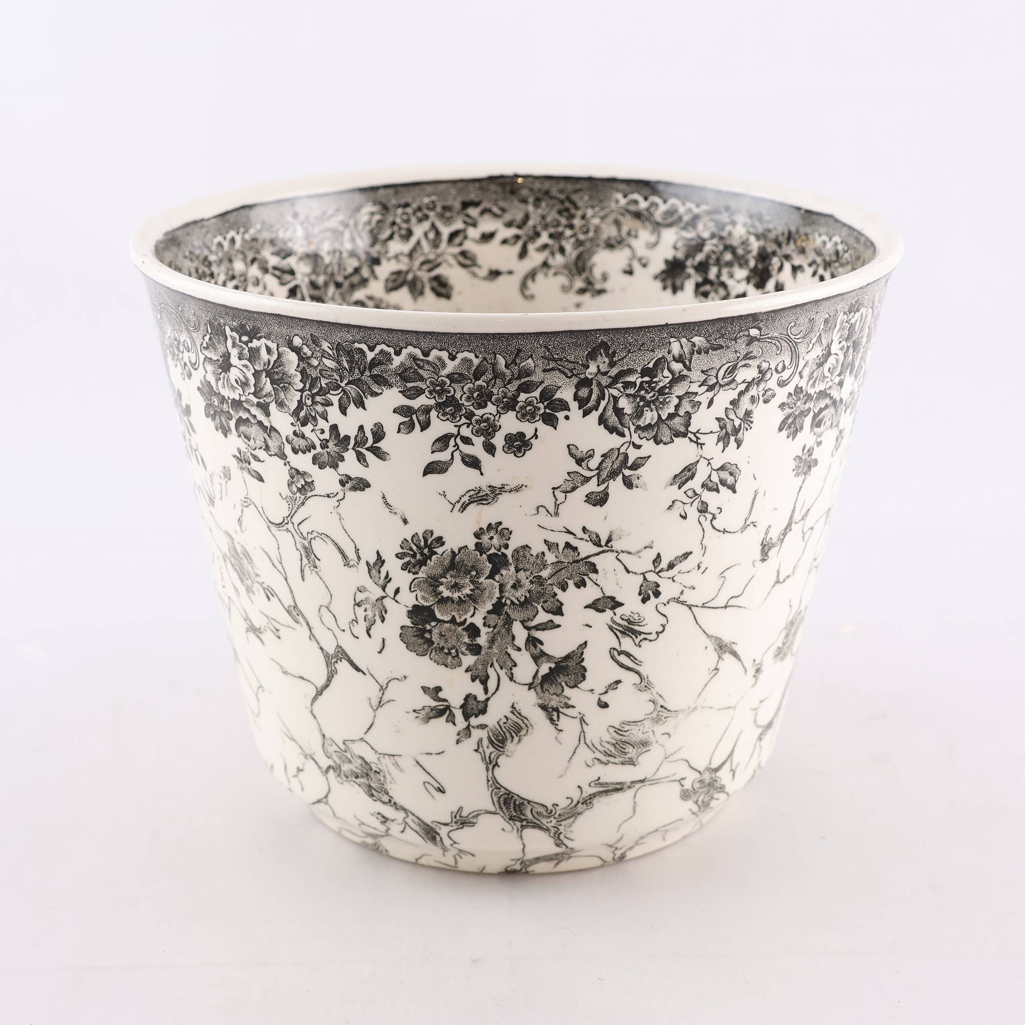 Ytterfoder, porslin, Villeroy & Boch. Samfraktas ej.