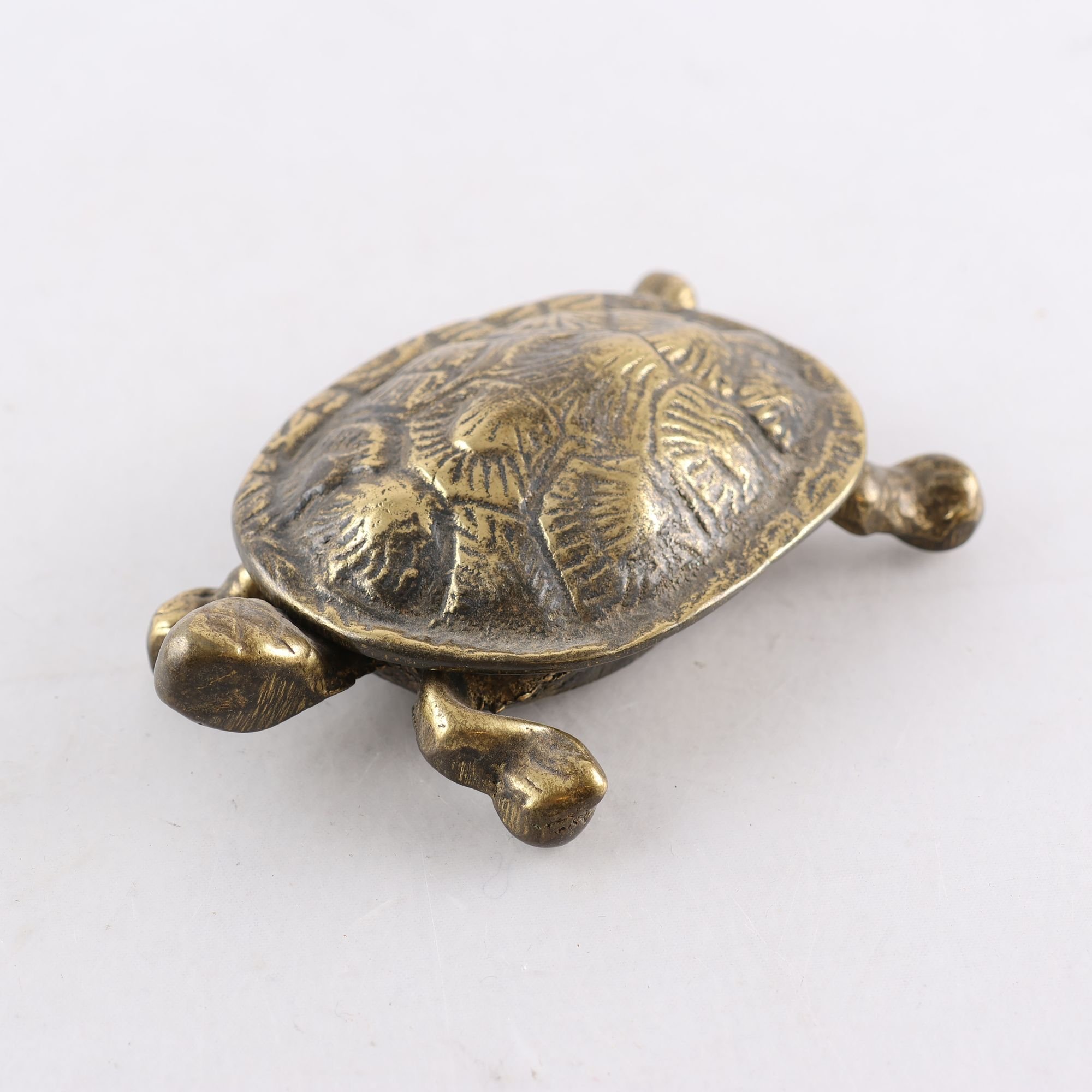 Askfat, mässing, sköldpadda, 1900-tal