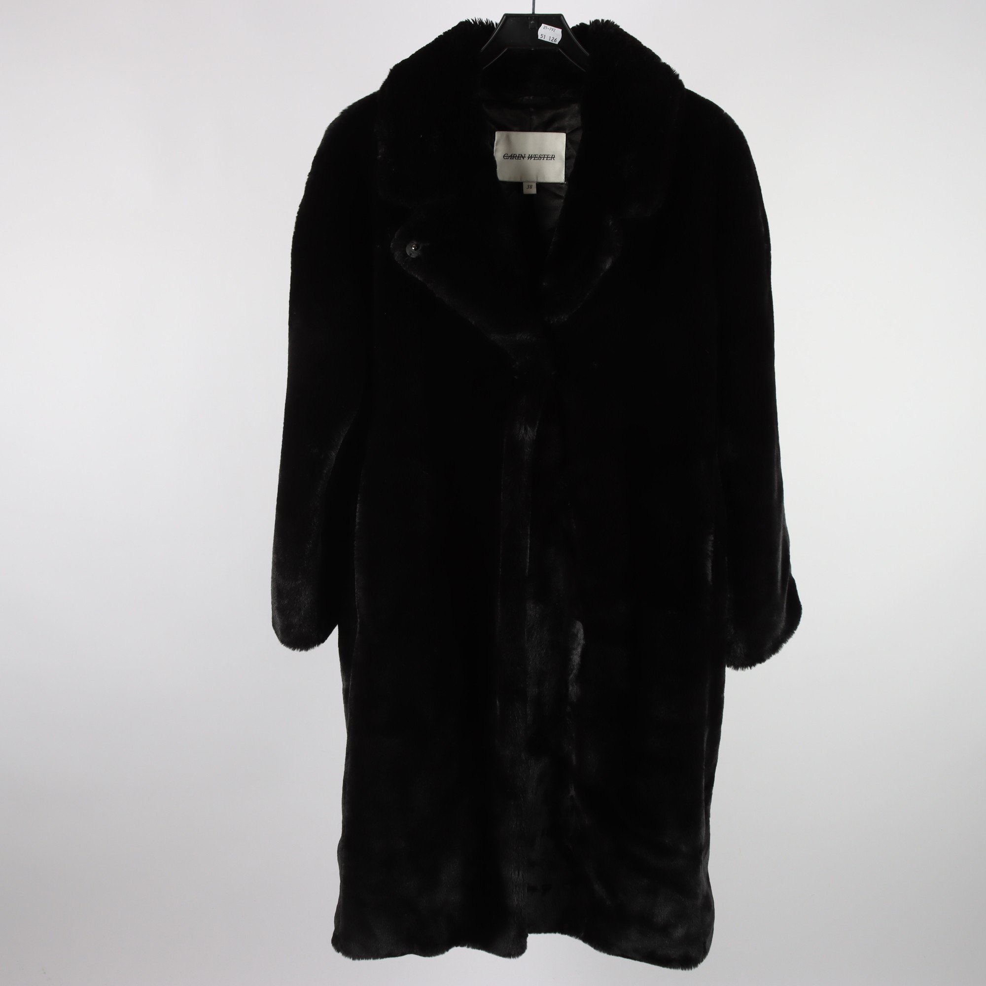 Kappa i pälsimitation, Carin Wester, stl. 38