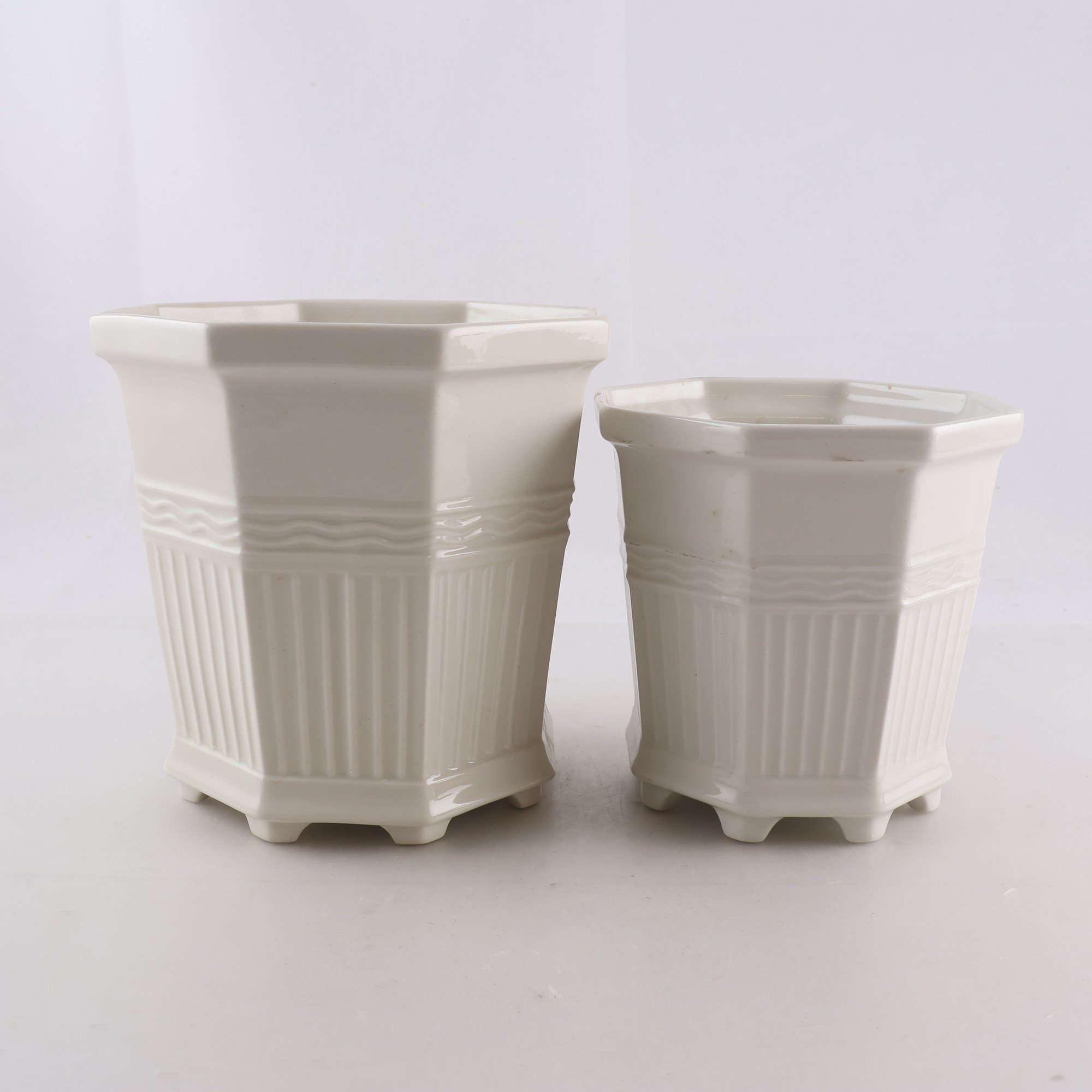 Ytterfoder, Prins Eugens Waldemarsudde, Rörstrand, 2 st. Samfraktas ej.