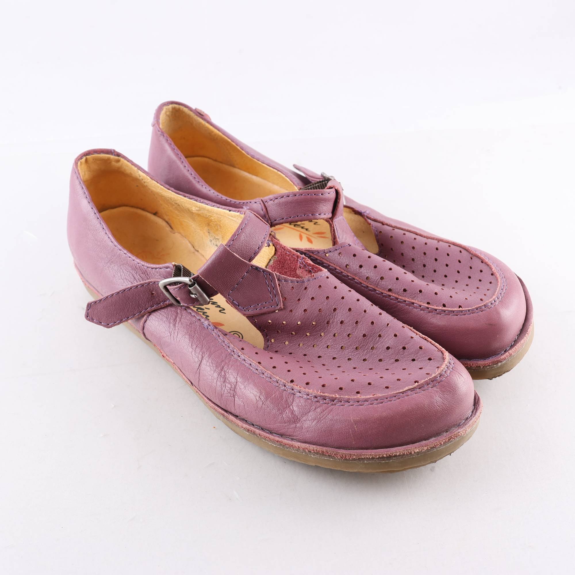 Lågskor, Gudrun Sjödén, lila, skinn, stl. 40.