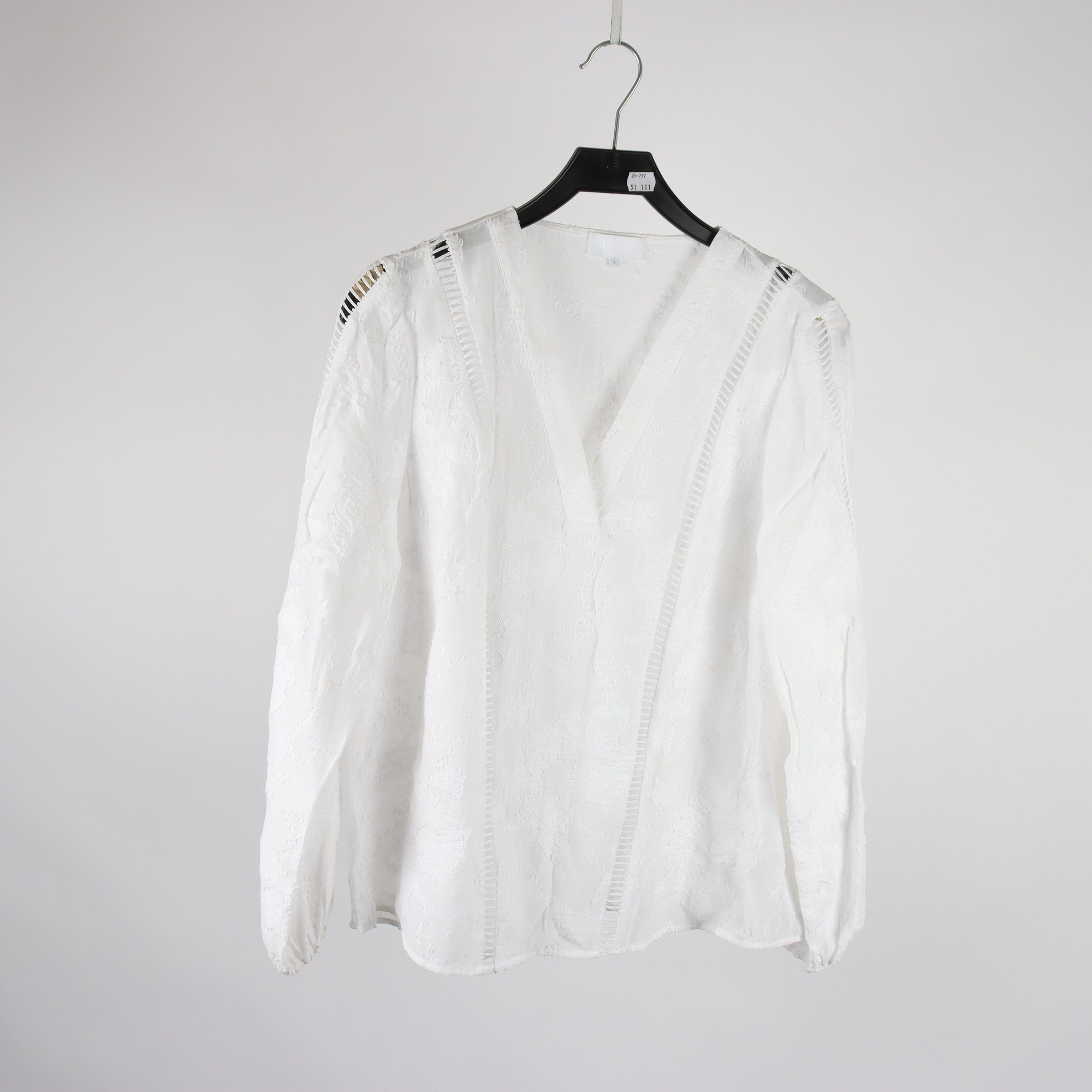 Blus, Leveté Room, stl. L