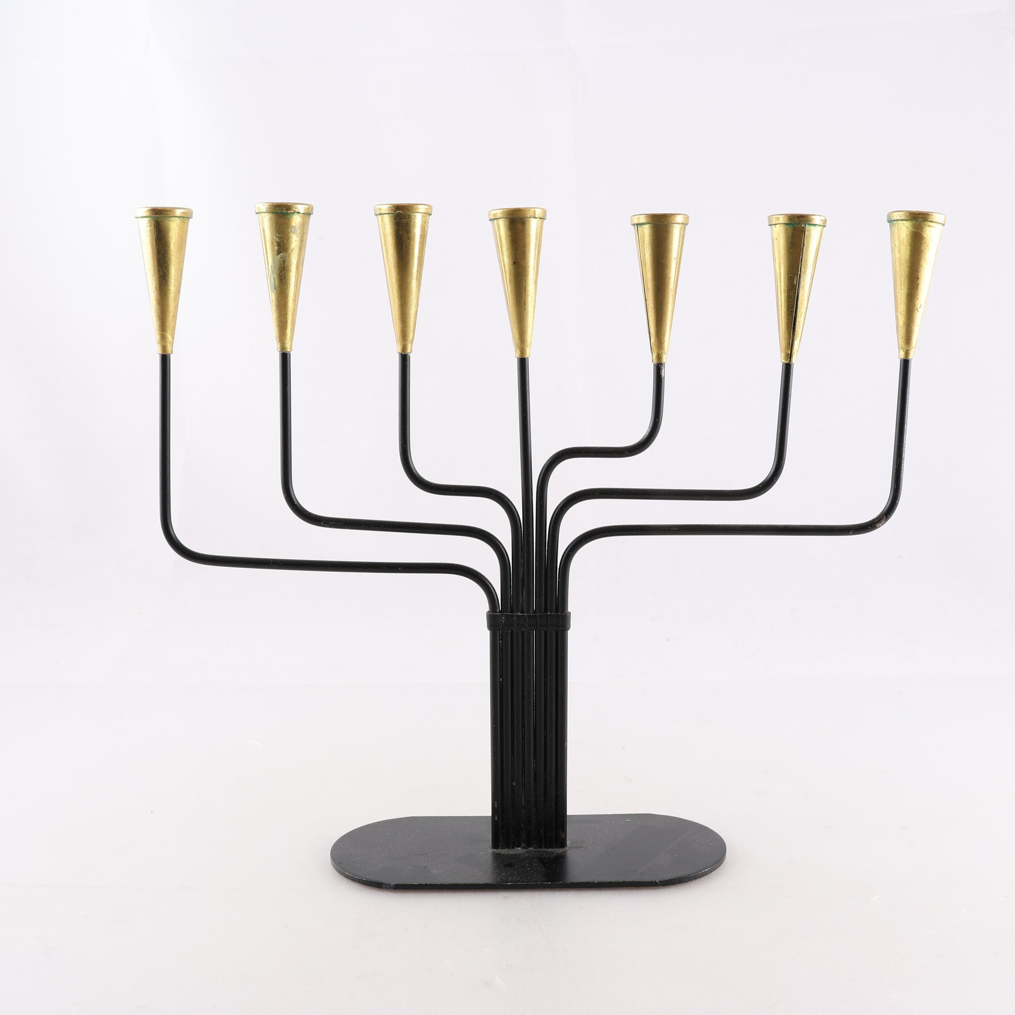 Sjuarmad ljusstake, Gunnar Ander, Ystad metall