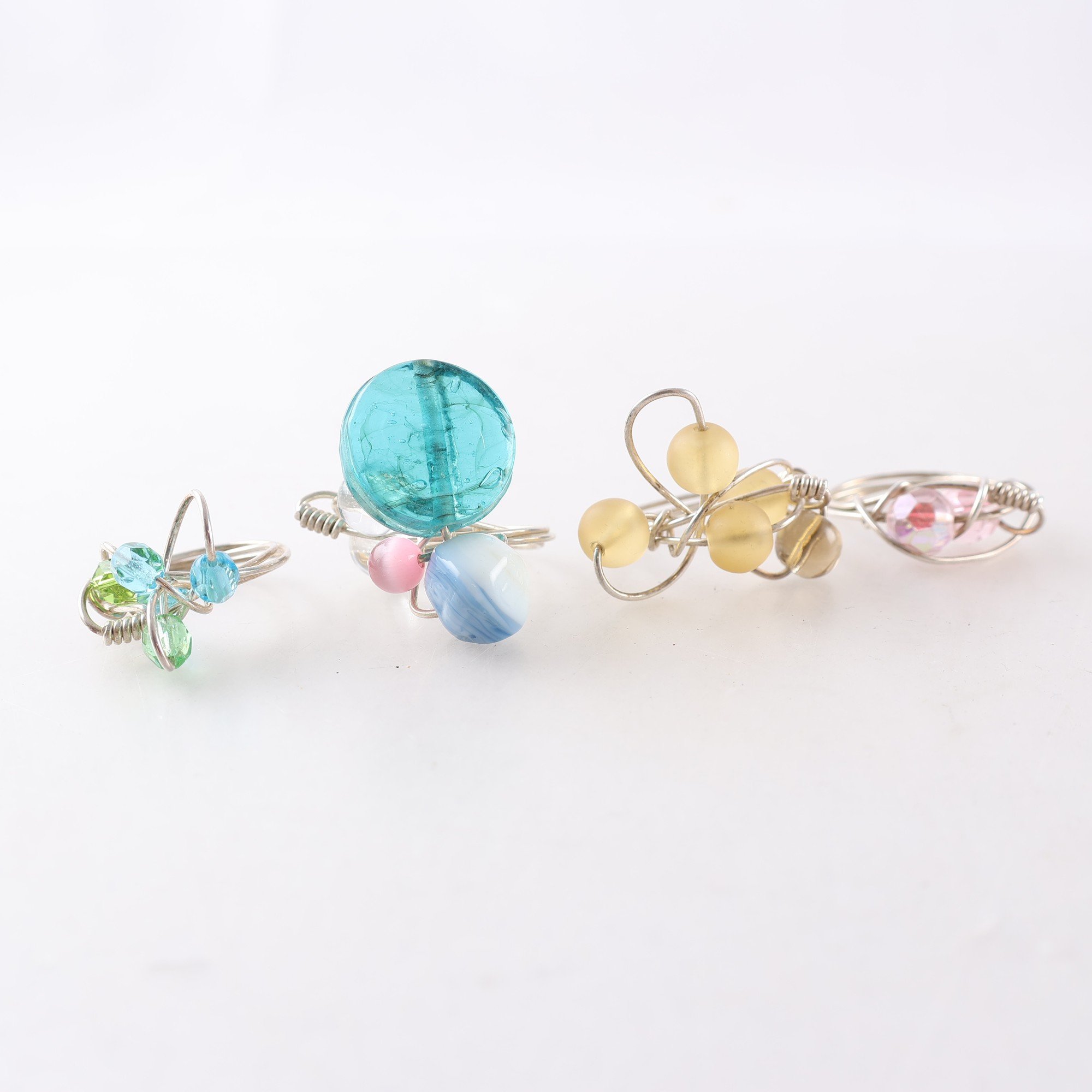 Silvertrådsringar, Silver, Plast, Brv: 24.4g