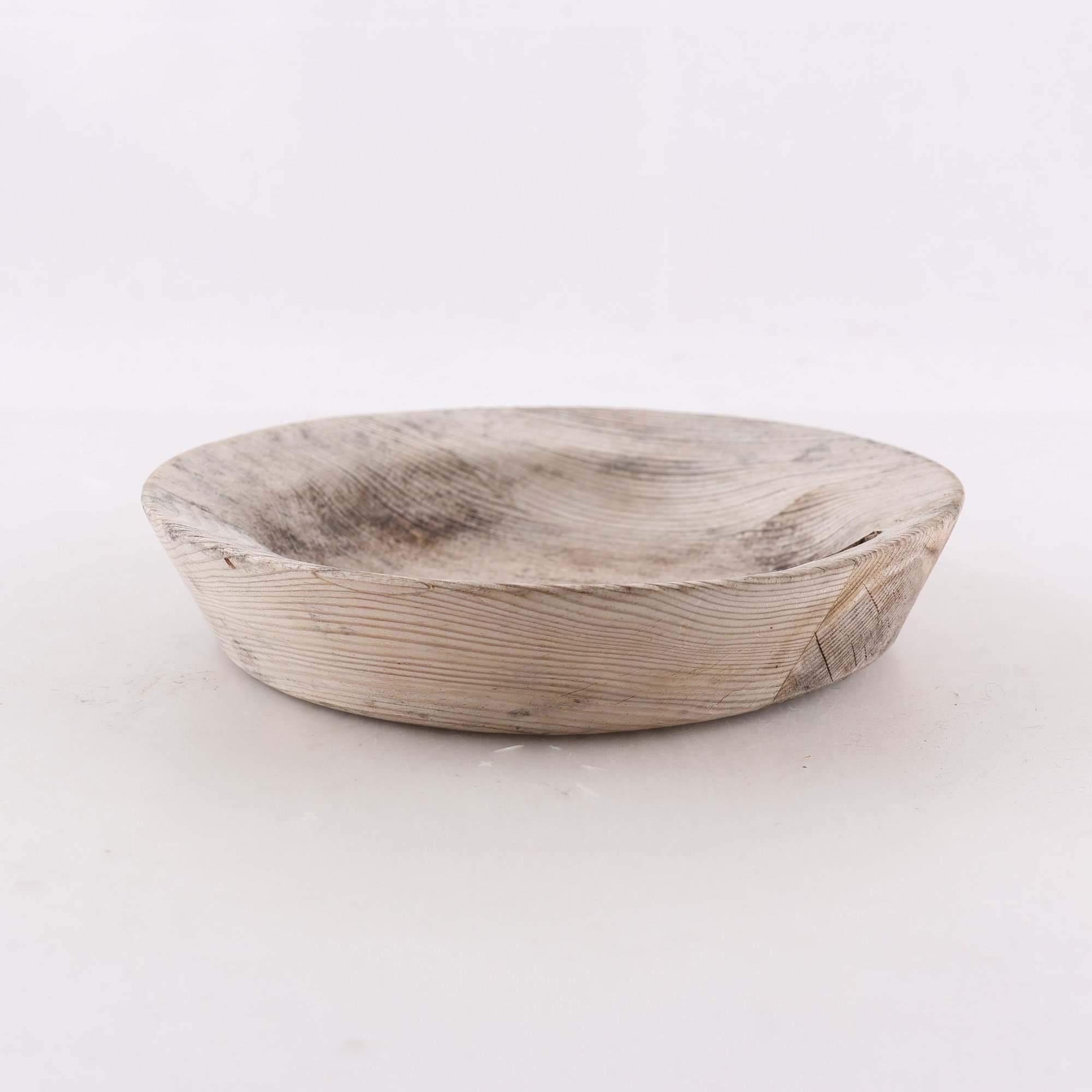 Fat, snidat trä, allmoge