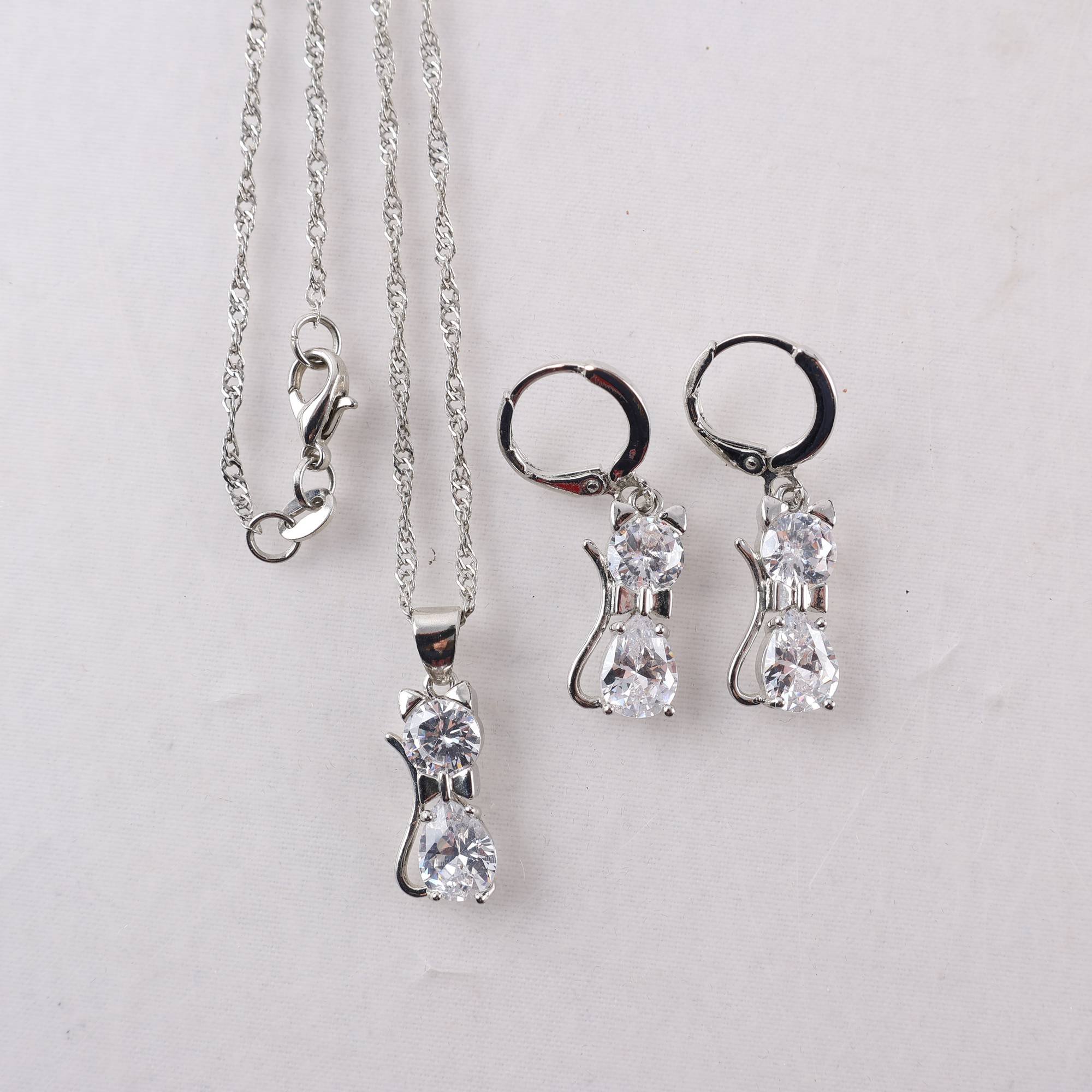 Set, halsband, örhängen, silverpläterad metall, slipade stenar, katter
