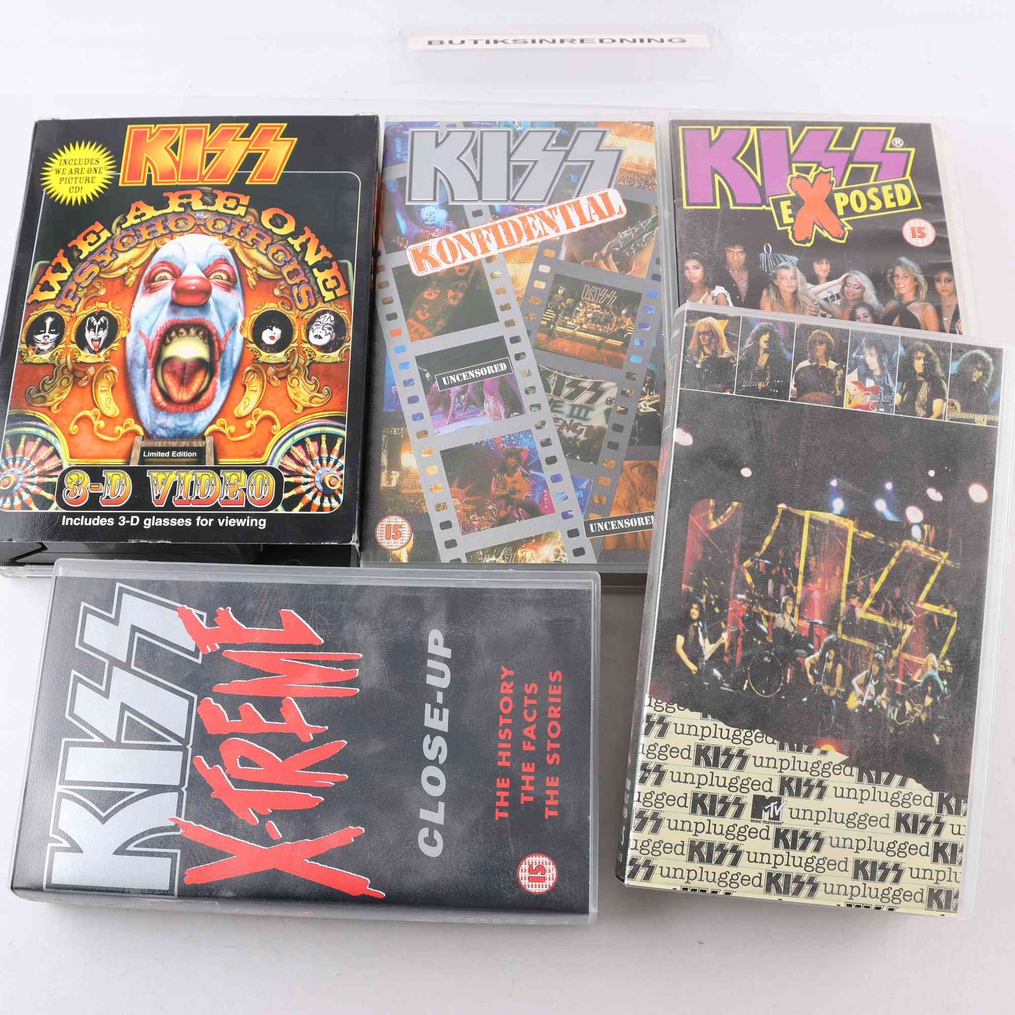 VHS Kiss, 5 titlar