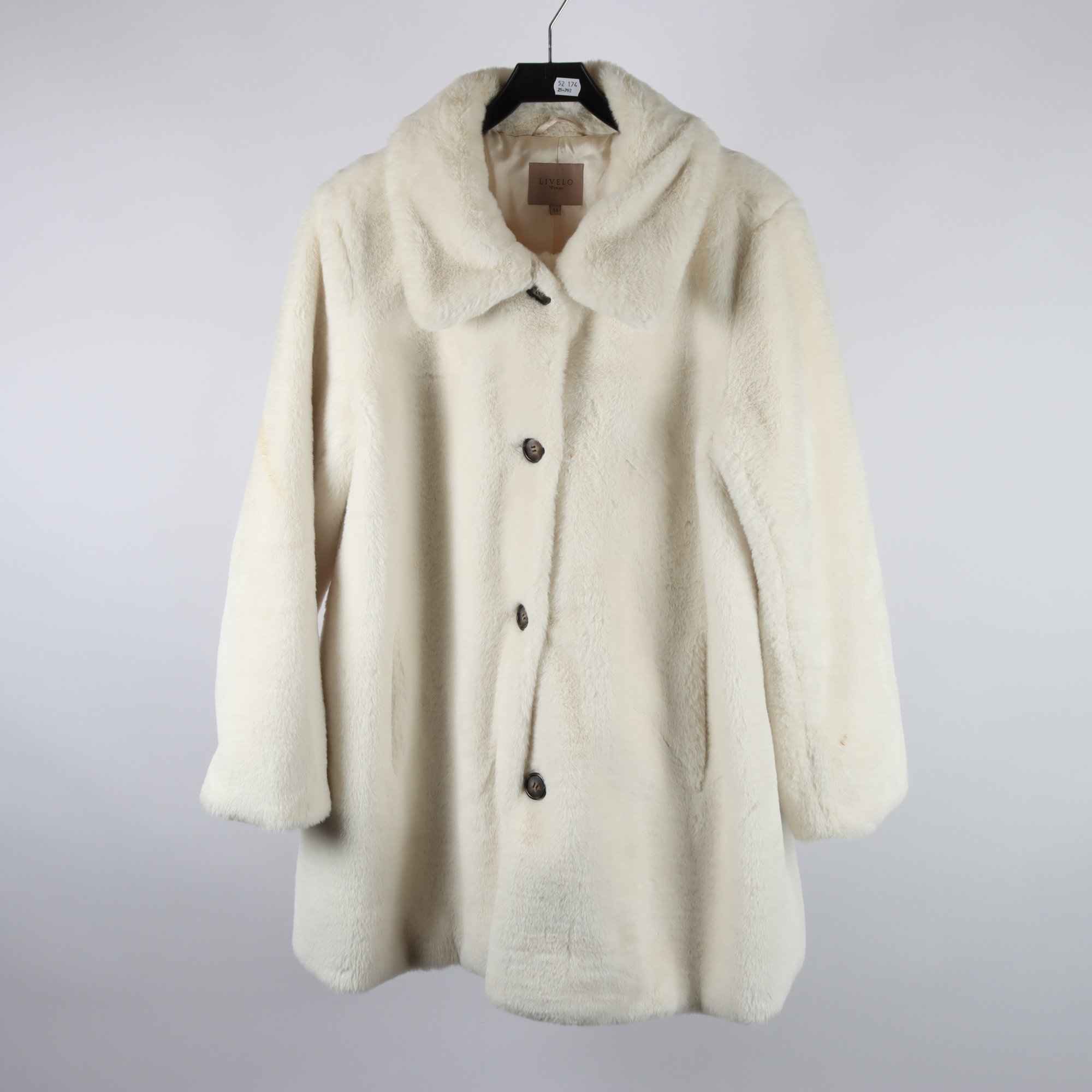 Kappa i pälsimitation, Livelo, stl. 44