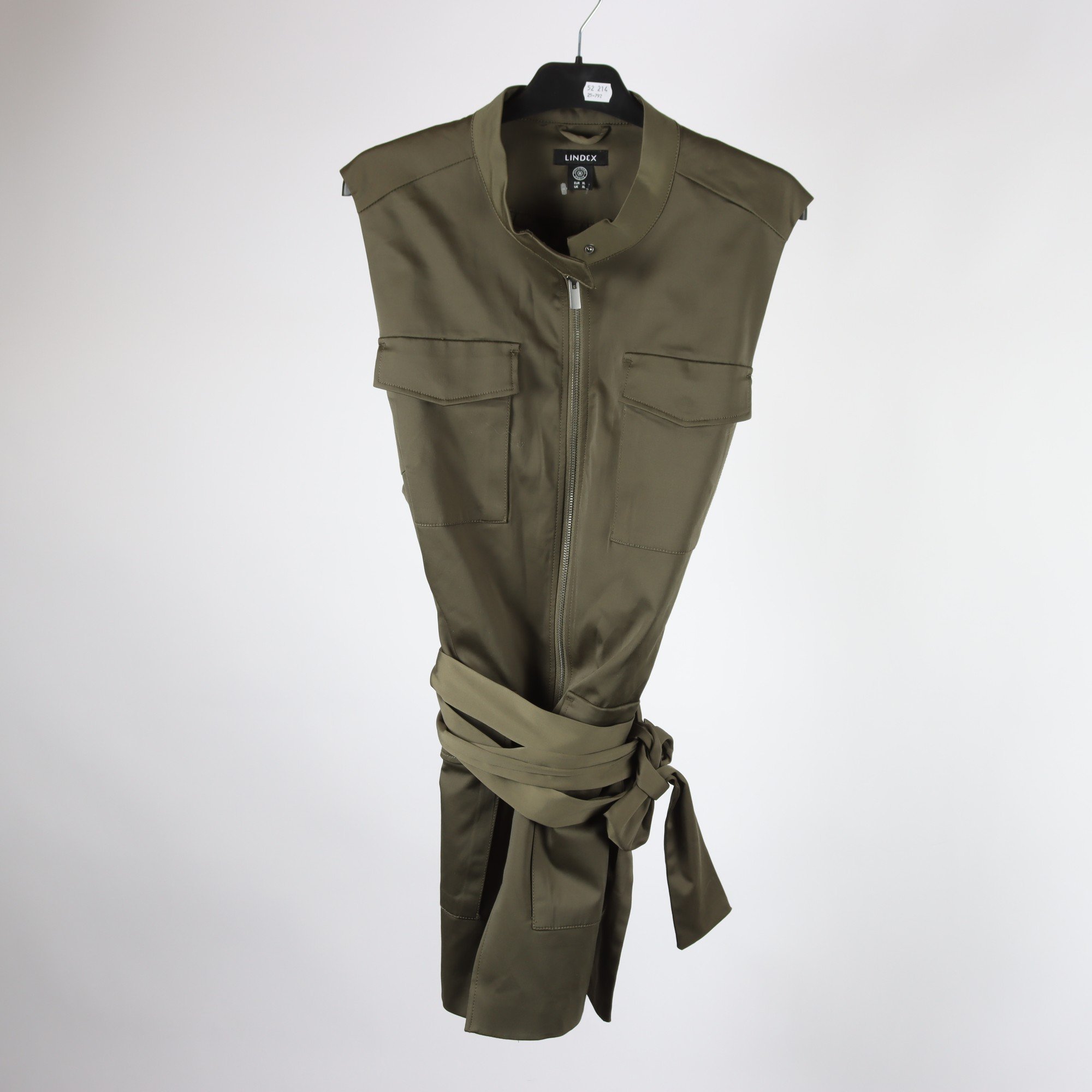 Väst, Lindex, stl. XL