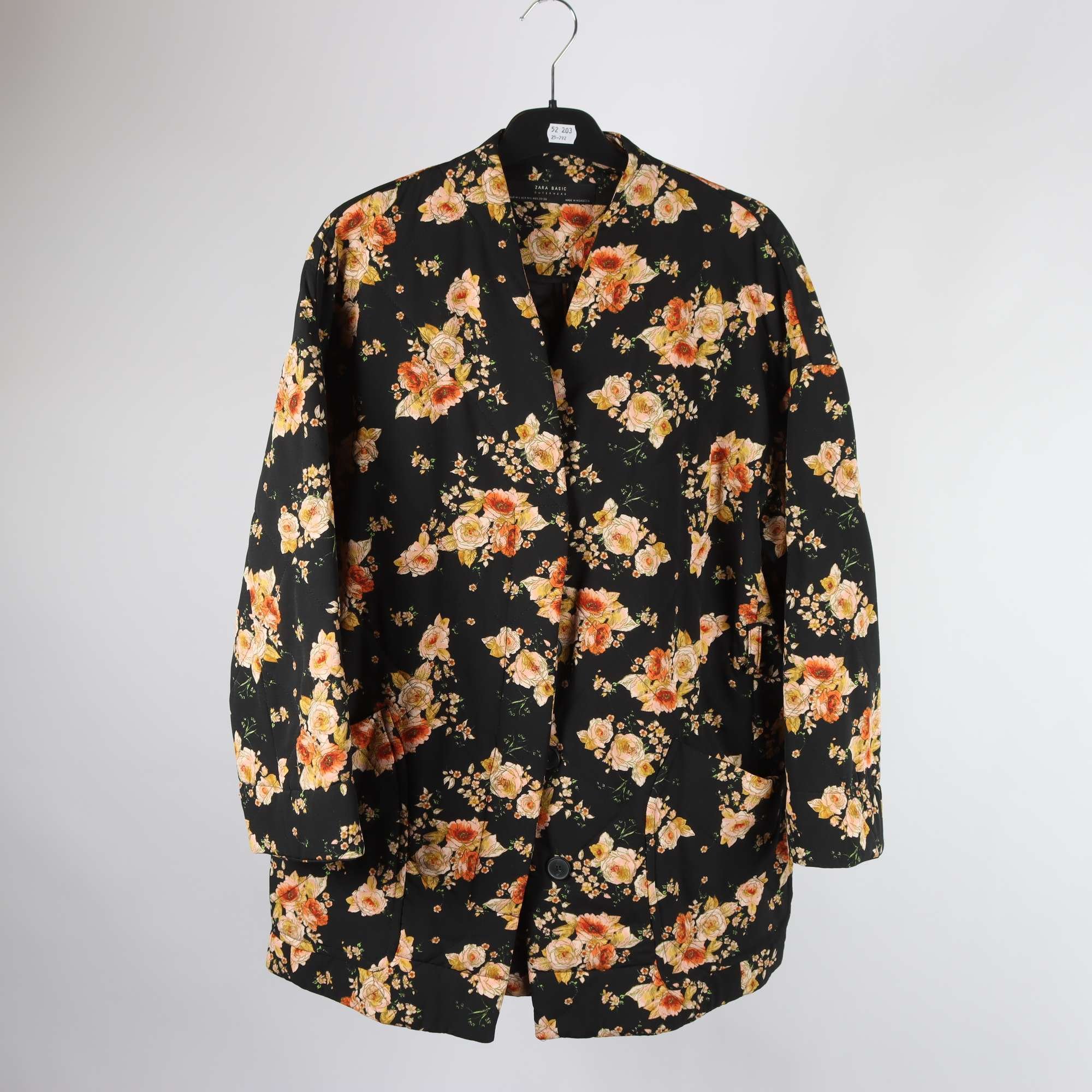 Jacka, Zara, stl. M-L