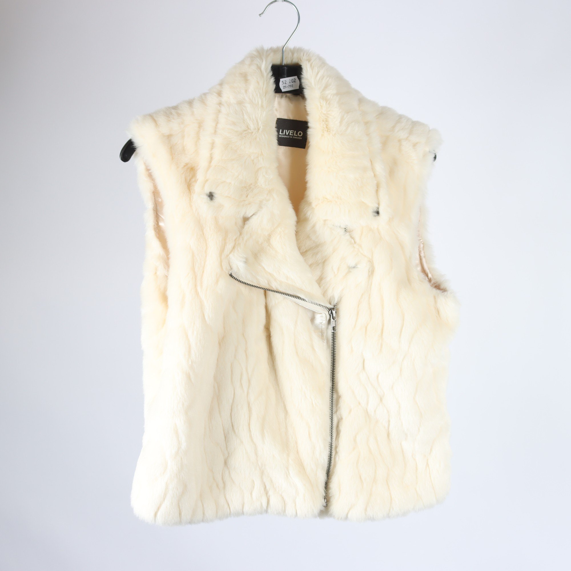 Väst, Livelo, stl. 40