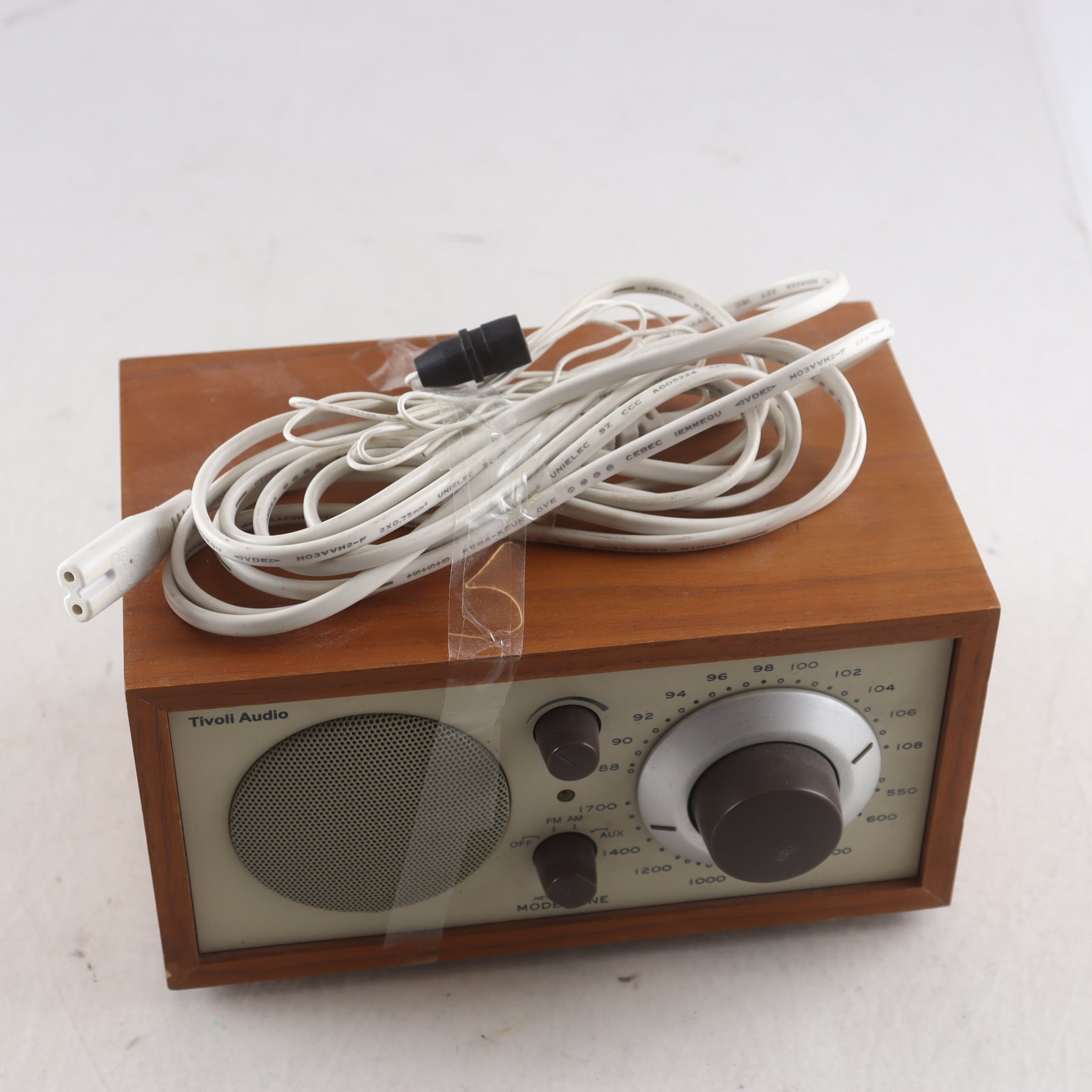 Radio, Tivoli audio, Model one, Henry Kloss