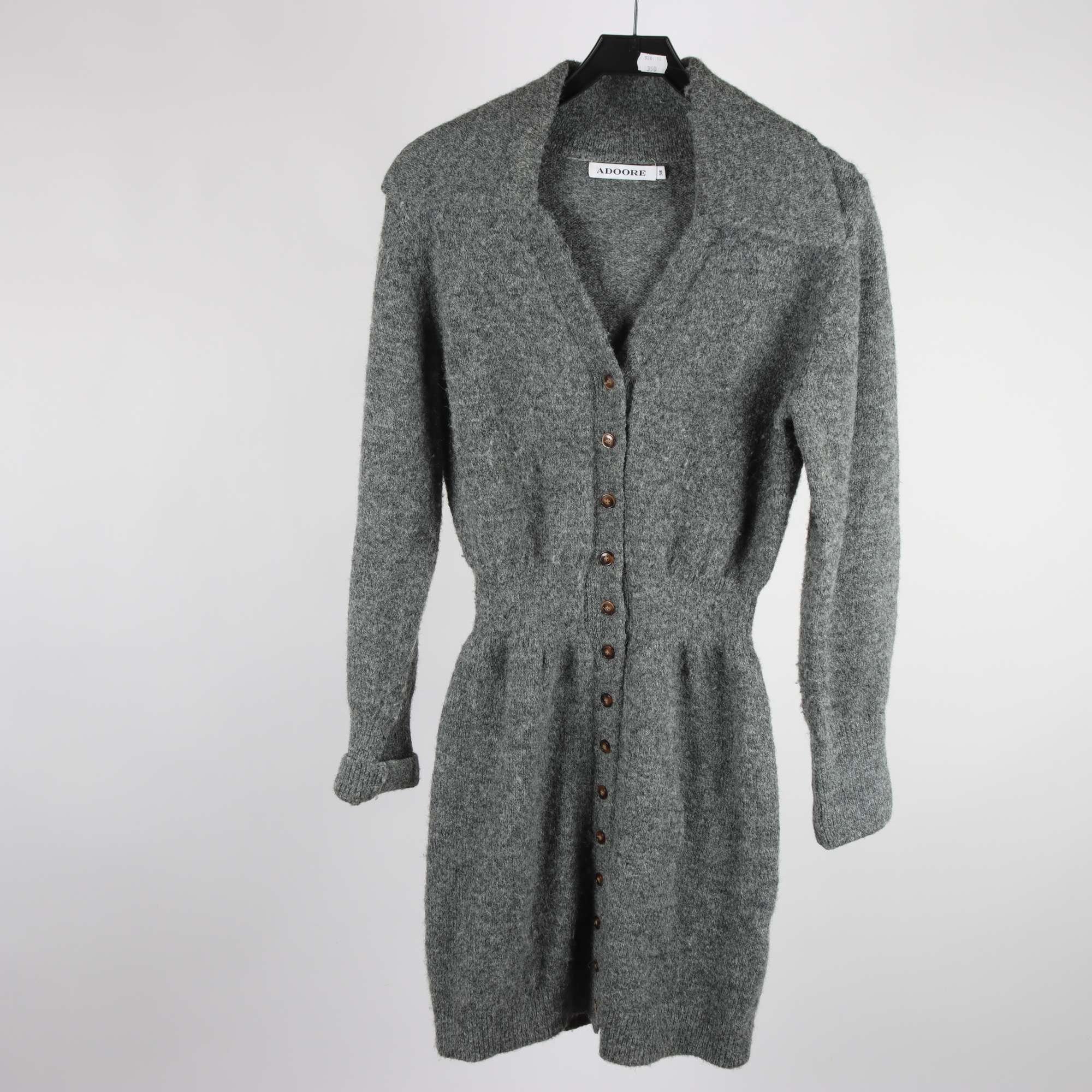 Klänning, Adoore, grå, ullmix, stl. 38.