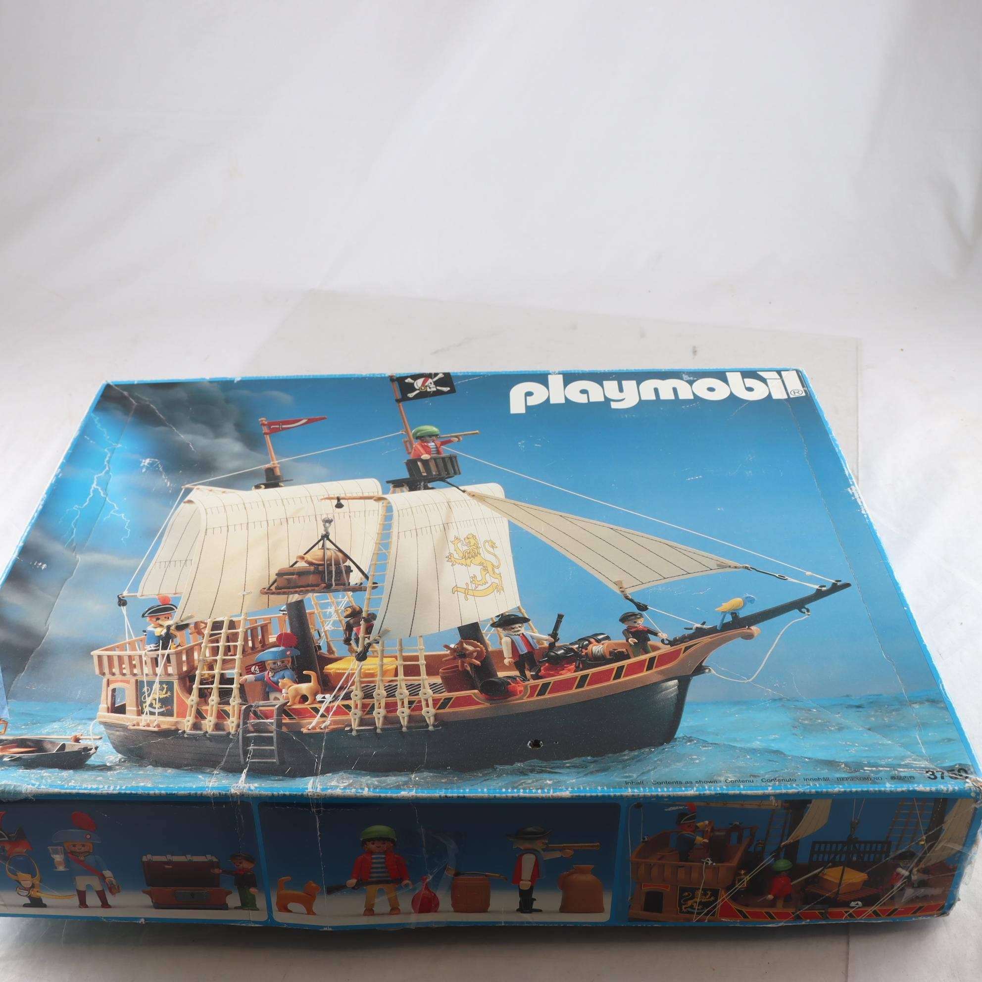 Fartyg, Playmobil piratskepp. Samfraktas ej.